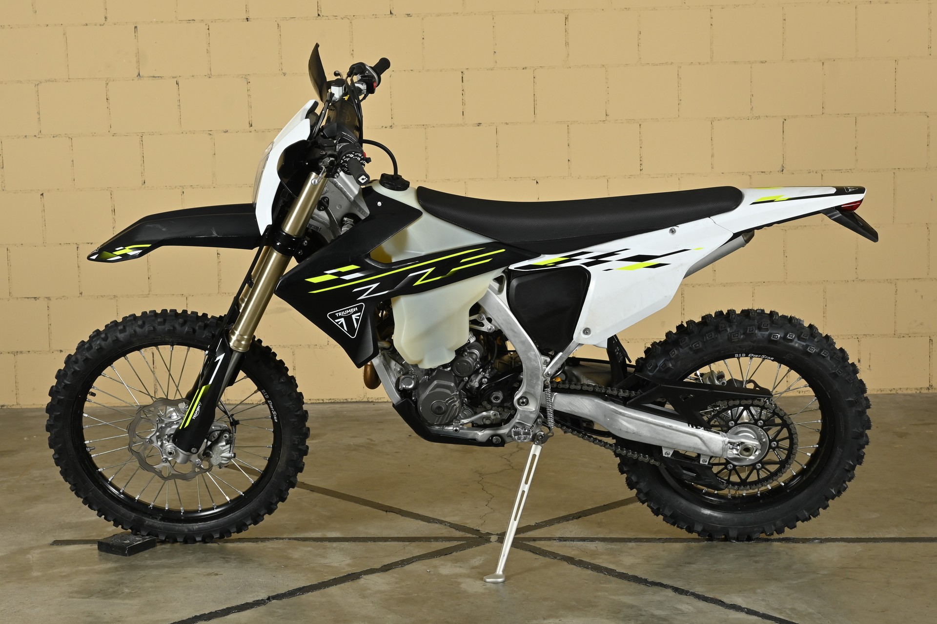 TRIUMPH Enduro TF 450 E-image-3