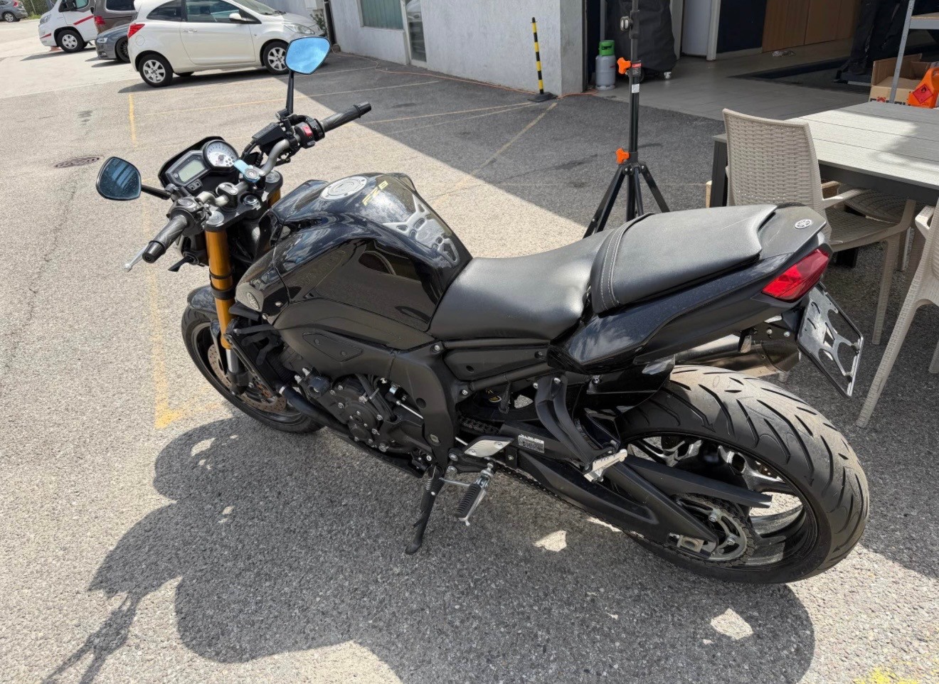 YAMAHA FZ8 N ABS-image-2