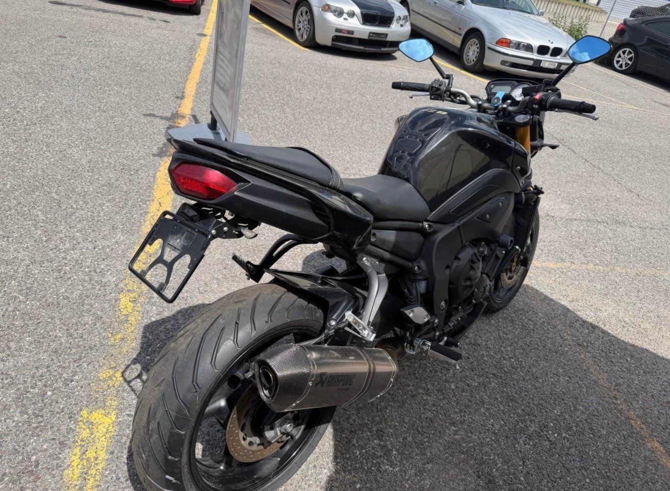 YAMAHA FZ8 N ABS-image-1