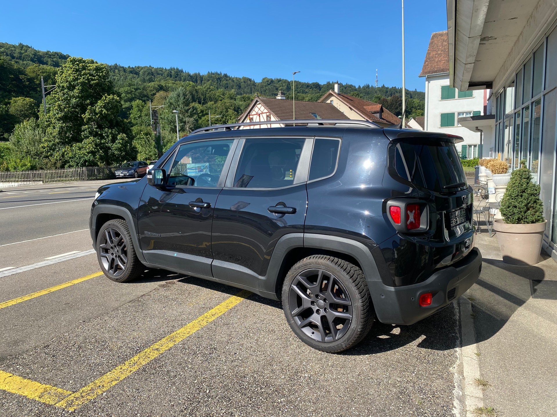 JEEP Renegade 1.3 GSE Turbo S-image-1