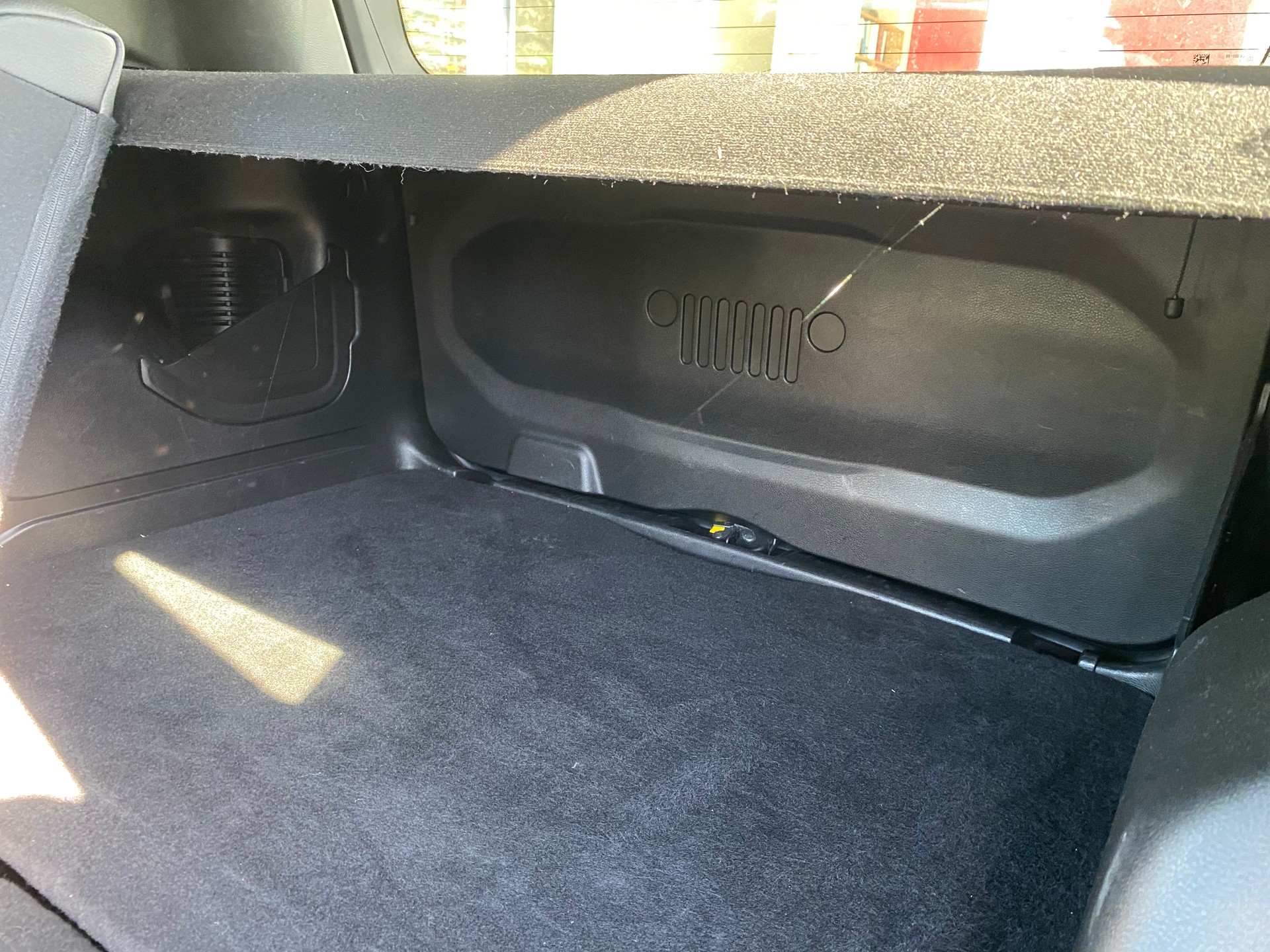 JEEP Renegade 1.3 GSE Turbo S-image-8