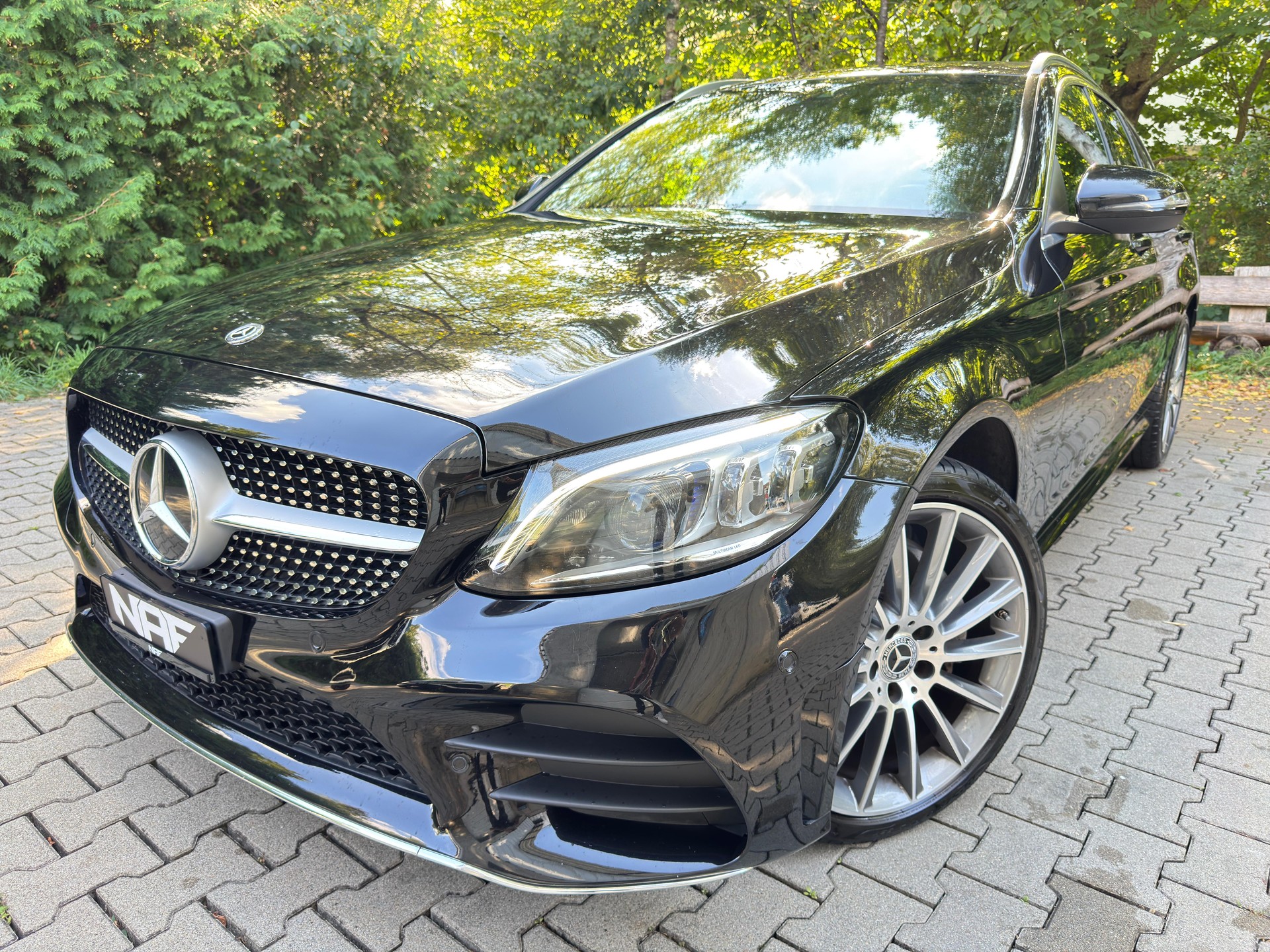 MERCEDES-BENZ C 200 Swiss Star AMG Line 4M 9G-Tronic
