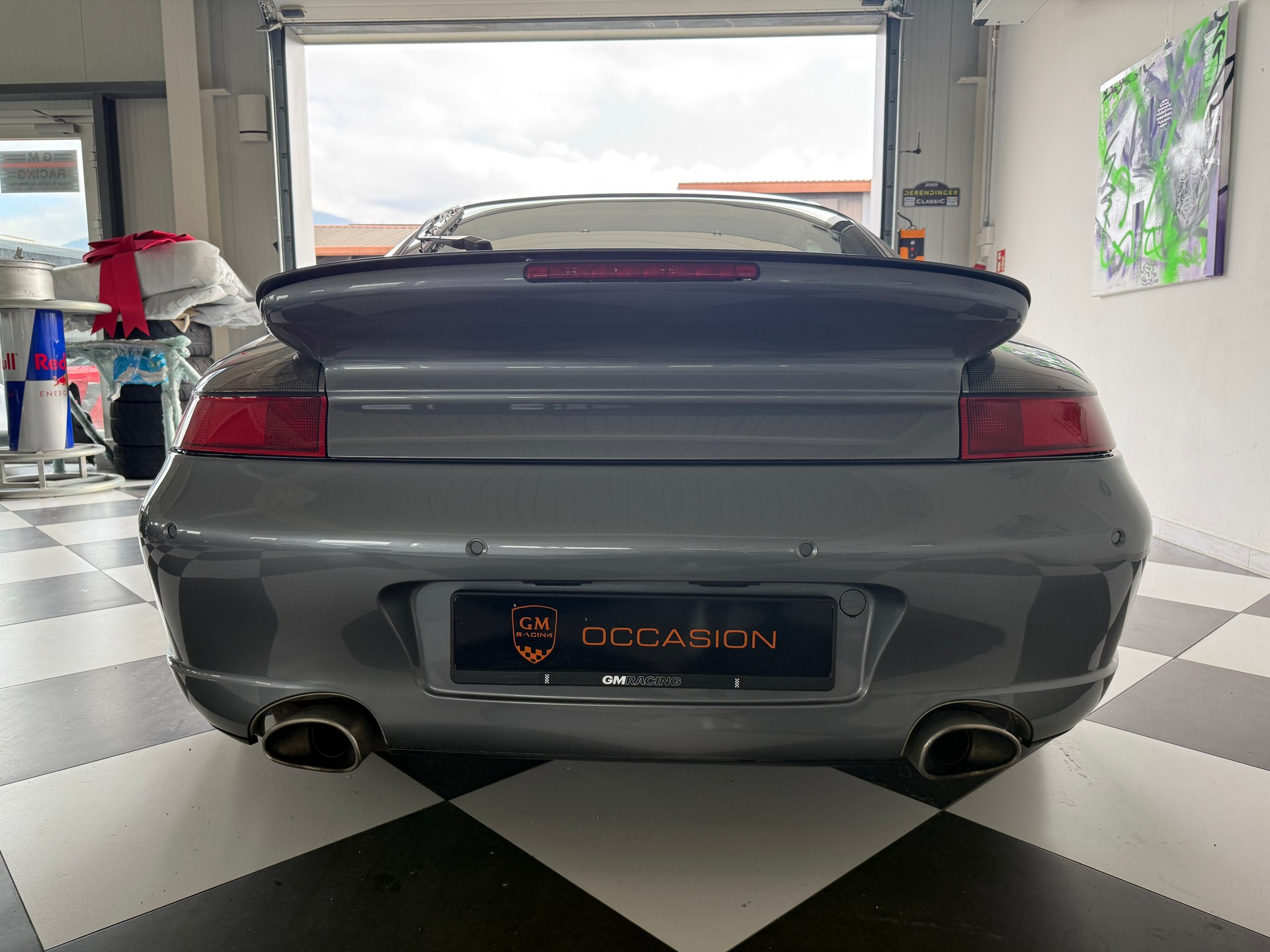 PORSCHE 911 Turbo-image-4