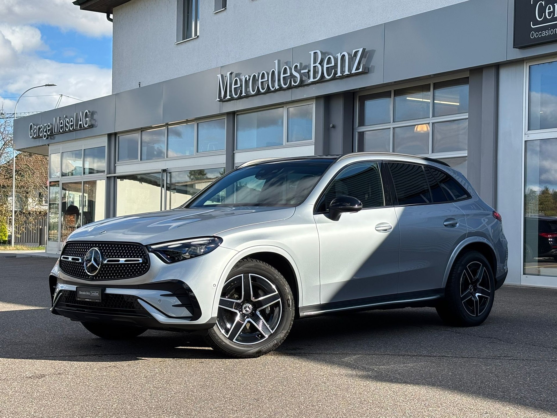 MERCEDES-BENZ GLC 200 AMG-Line 4Matic