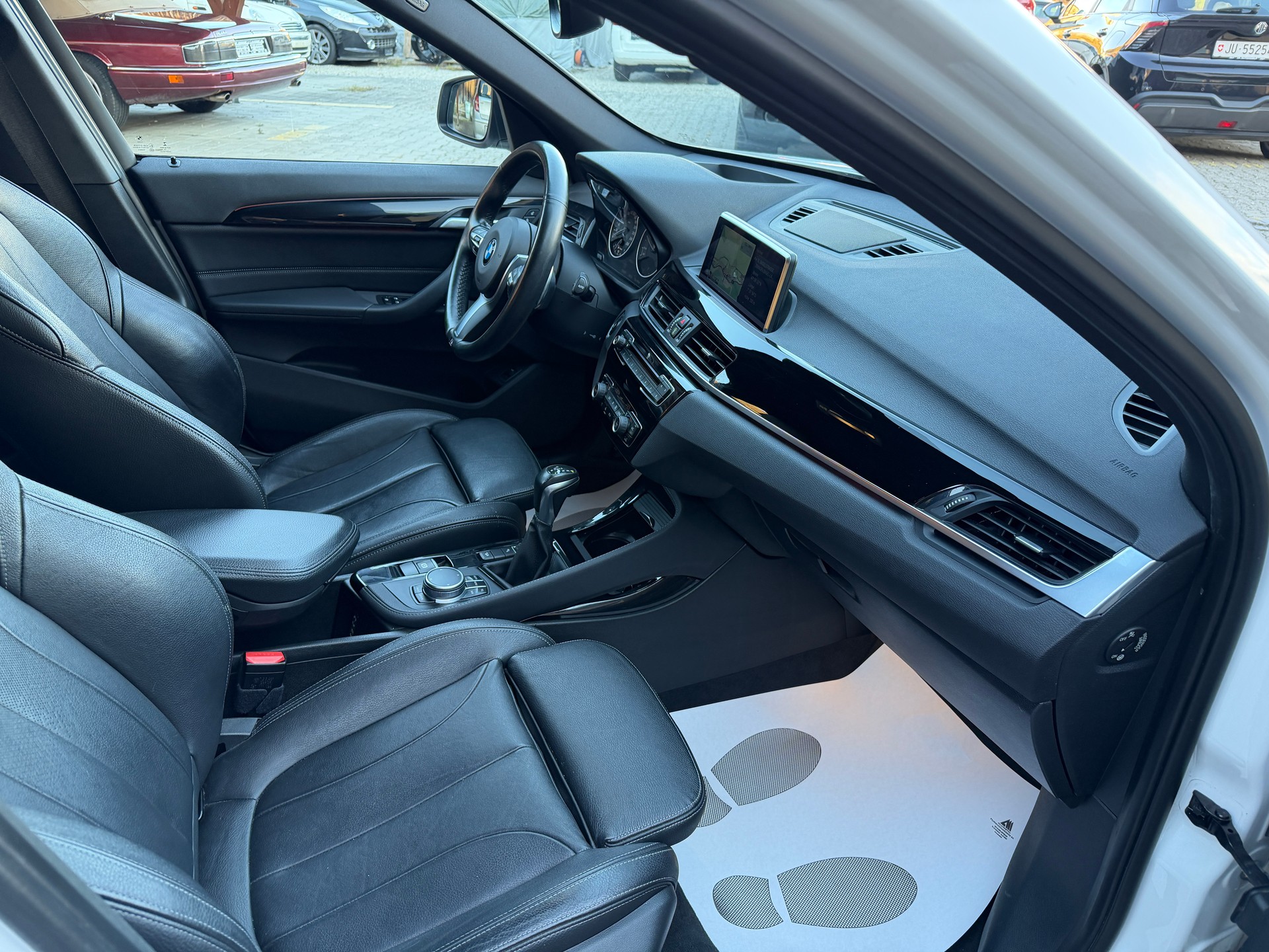 BMW X1 xDrive 25d M Sport Steptronic-image-9