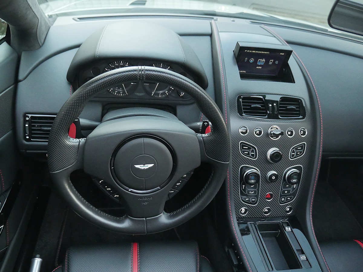 ASTON MARTIN V8 Vantage 4.7 N430 Sportshift-image-9