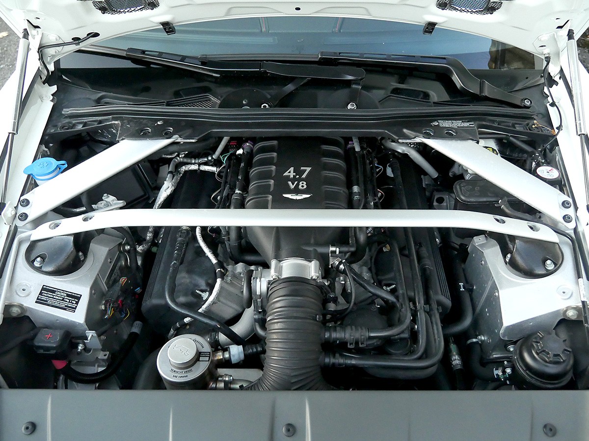 ASTON MARTIN V8 Vantage 4.7 N430 Sportshift-image-15