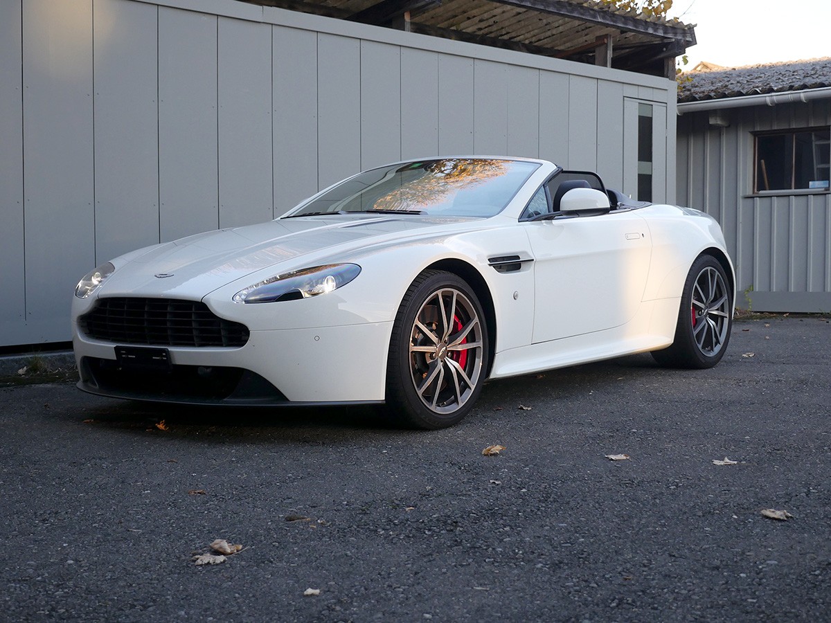 ASTON MARTIN V8 Vantage 4.7 N430 Sportshift-image-1