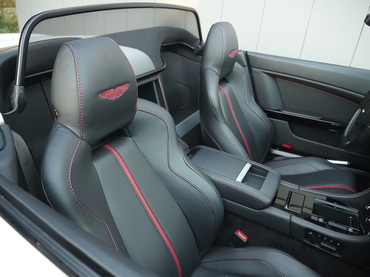 ASTON MARTIN V8 Vantage 4.7 N430 Sportshift-image-10
