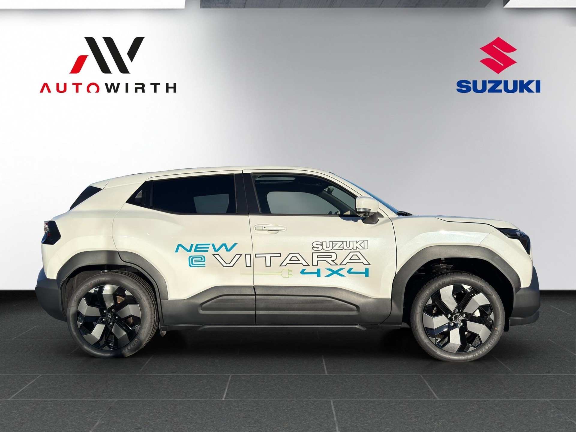 SUZUKI e Vitara Compact Top 4x4-image-3