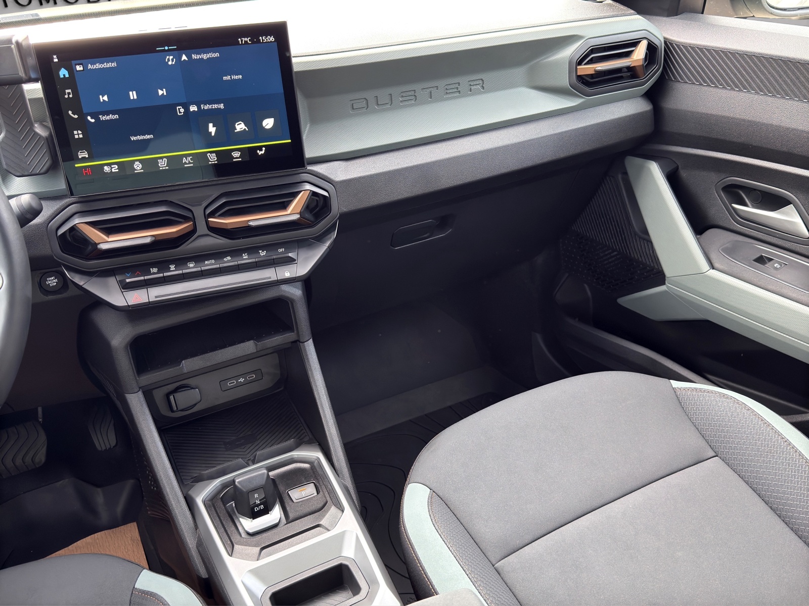 DACIA Duster HEV 140 Extreme-image-11