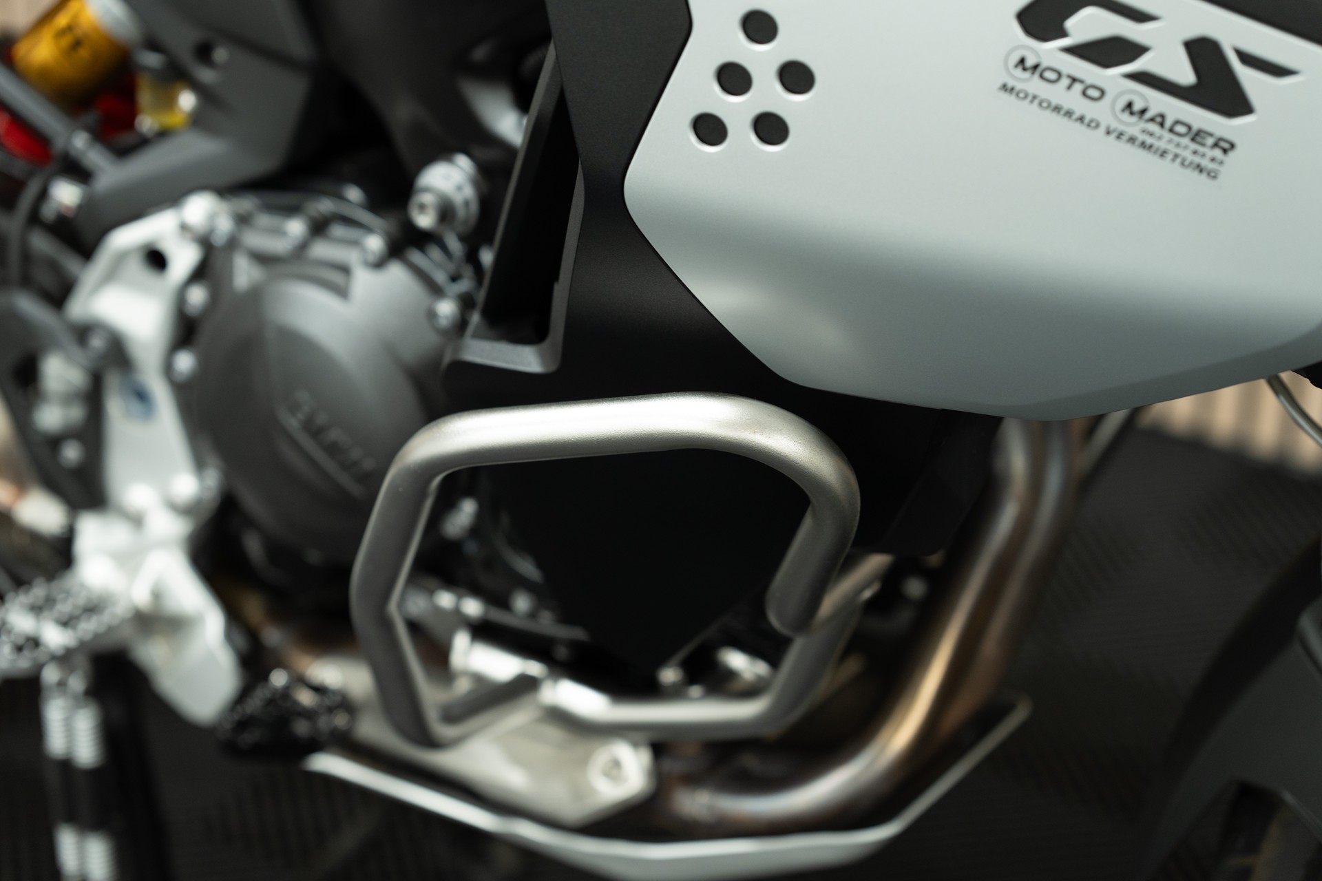 BMW F 900 GS Adventure-image-6