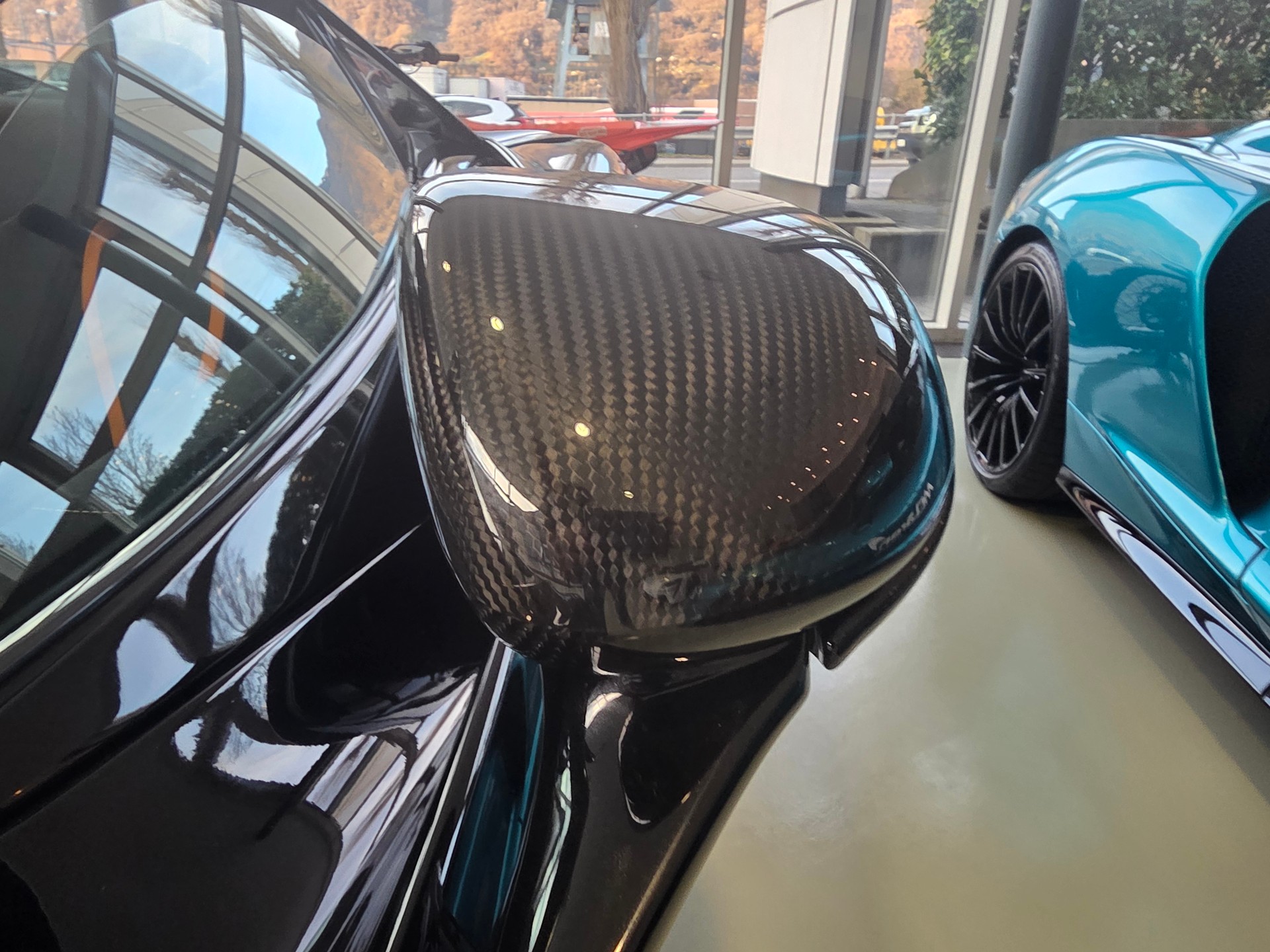 McLAREN 720S Spider Performance 4.0 V8 SSG-image-9