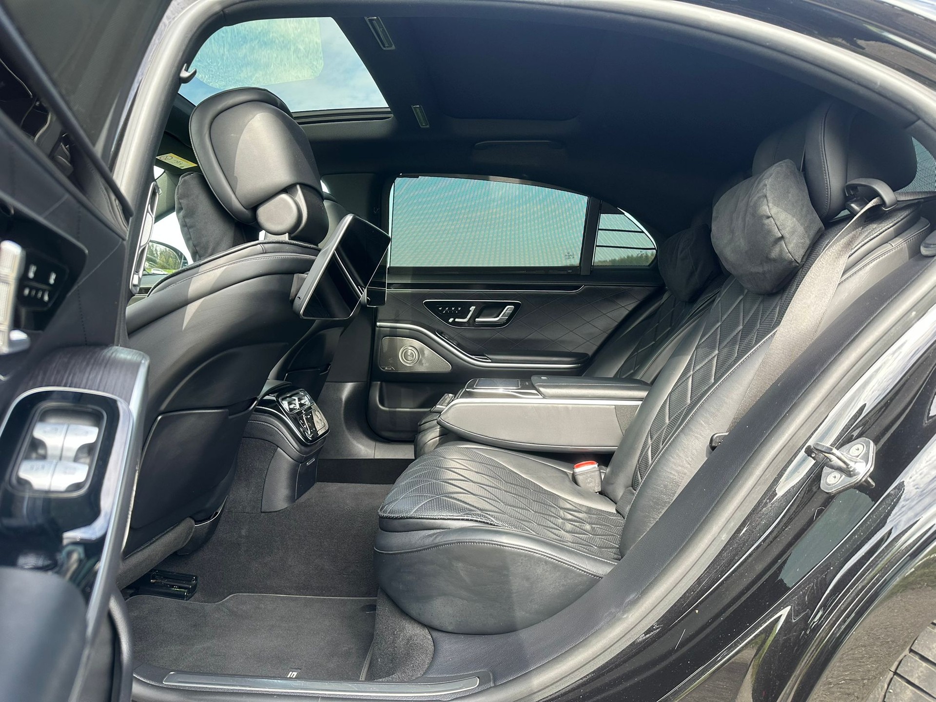 MERCEDES-BENZ S 400 d L MAYBACH-image-11