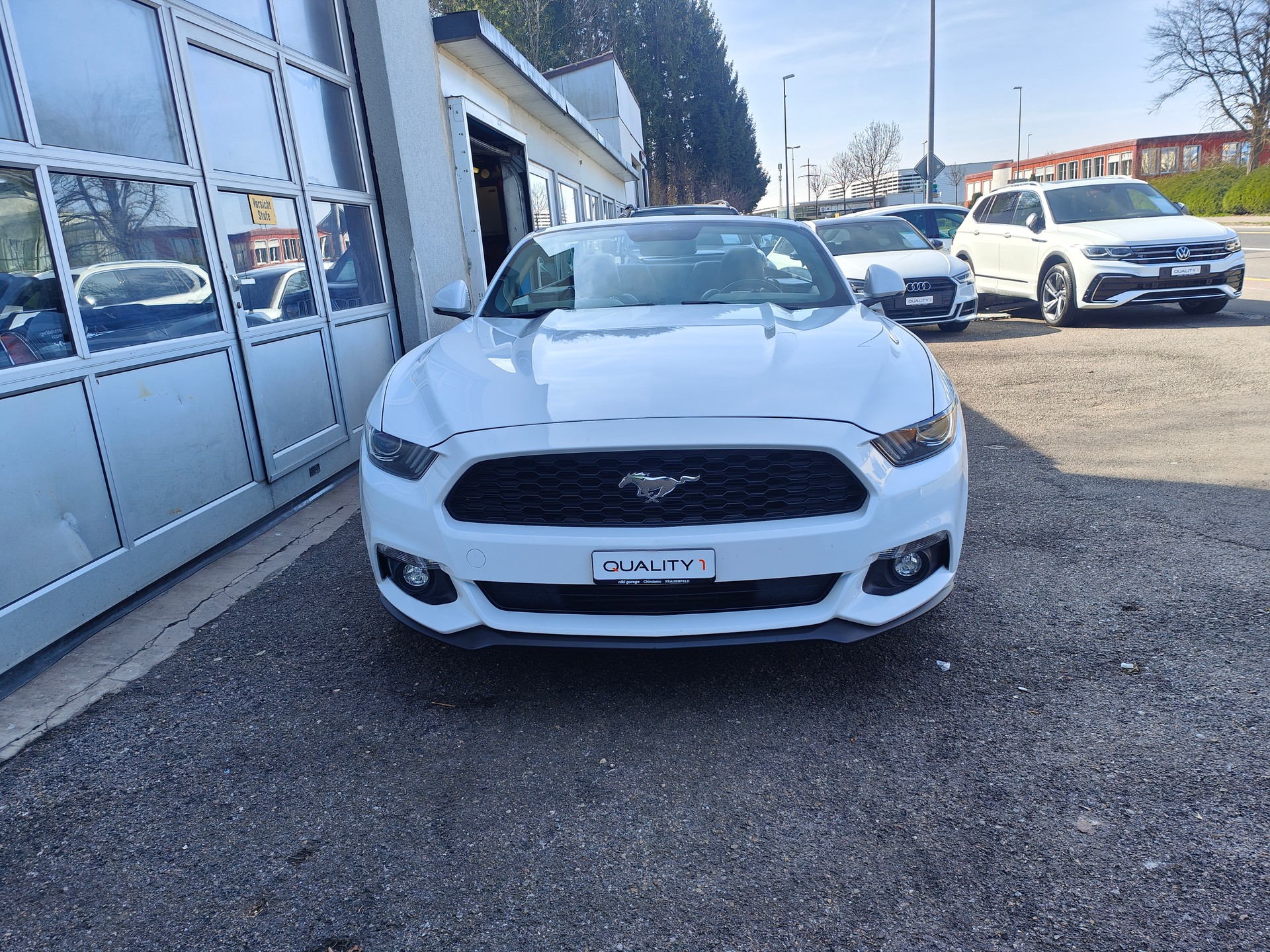 FORD Mustang Convertible 2.3-image-7