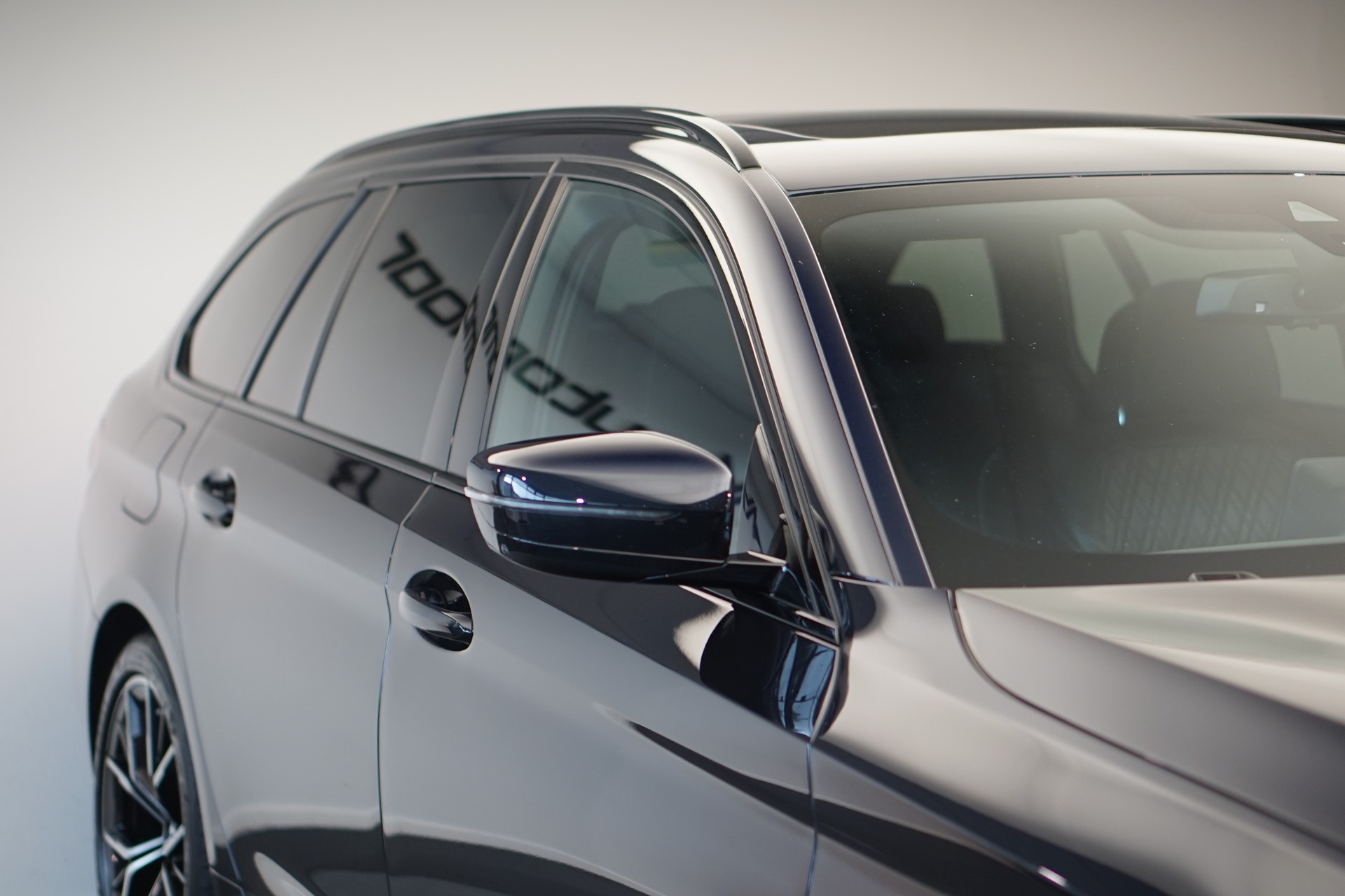 BMW 540d xDrive 48V Touring M Sport Steptronic *CH-Fahrzeug*-image-39
