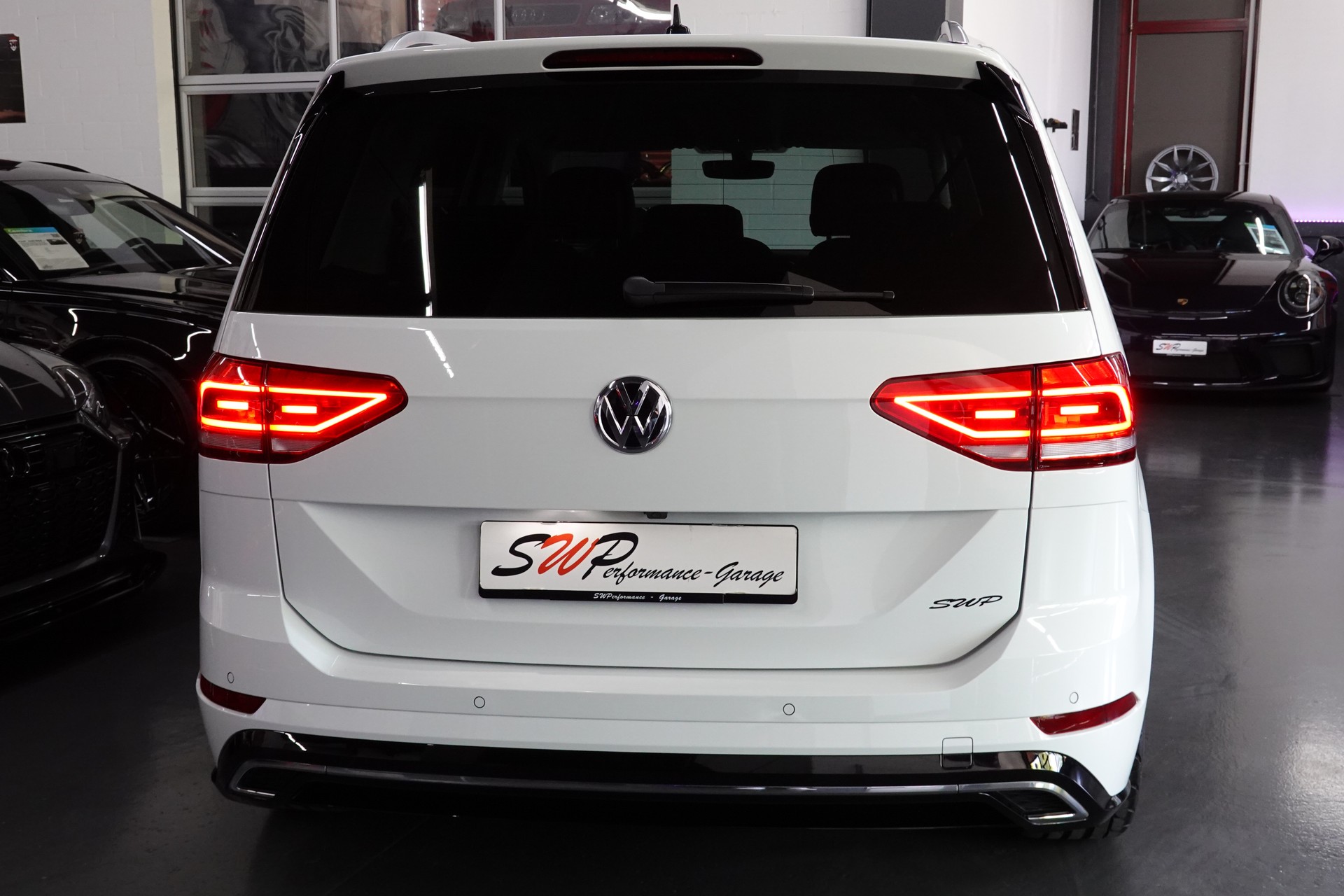 VW TOURAN 1.5 TSI EVO HIGHLINE DSG R-LINE 7-PLÄTZER-image-25