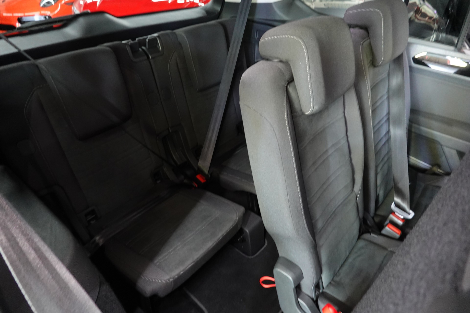 VW TOURAN 1.5 TSI EVO HIGHLINE DSG R-LINE 7-PLÄTZER-image-39
