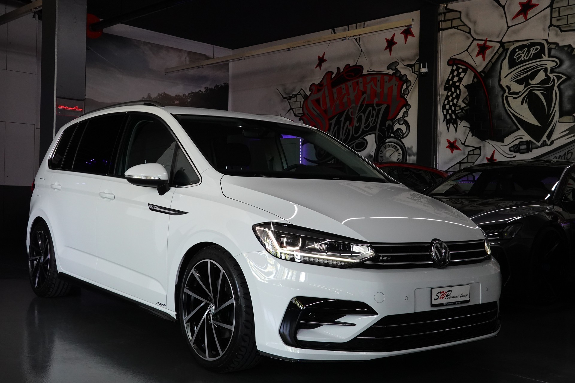 VW TOURAN 1.5 TSI EVO HIGHLINE DSG R-LINE 7-PLÄTZER-image-16