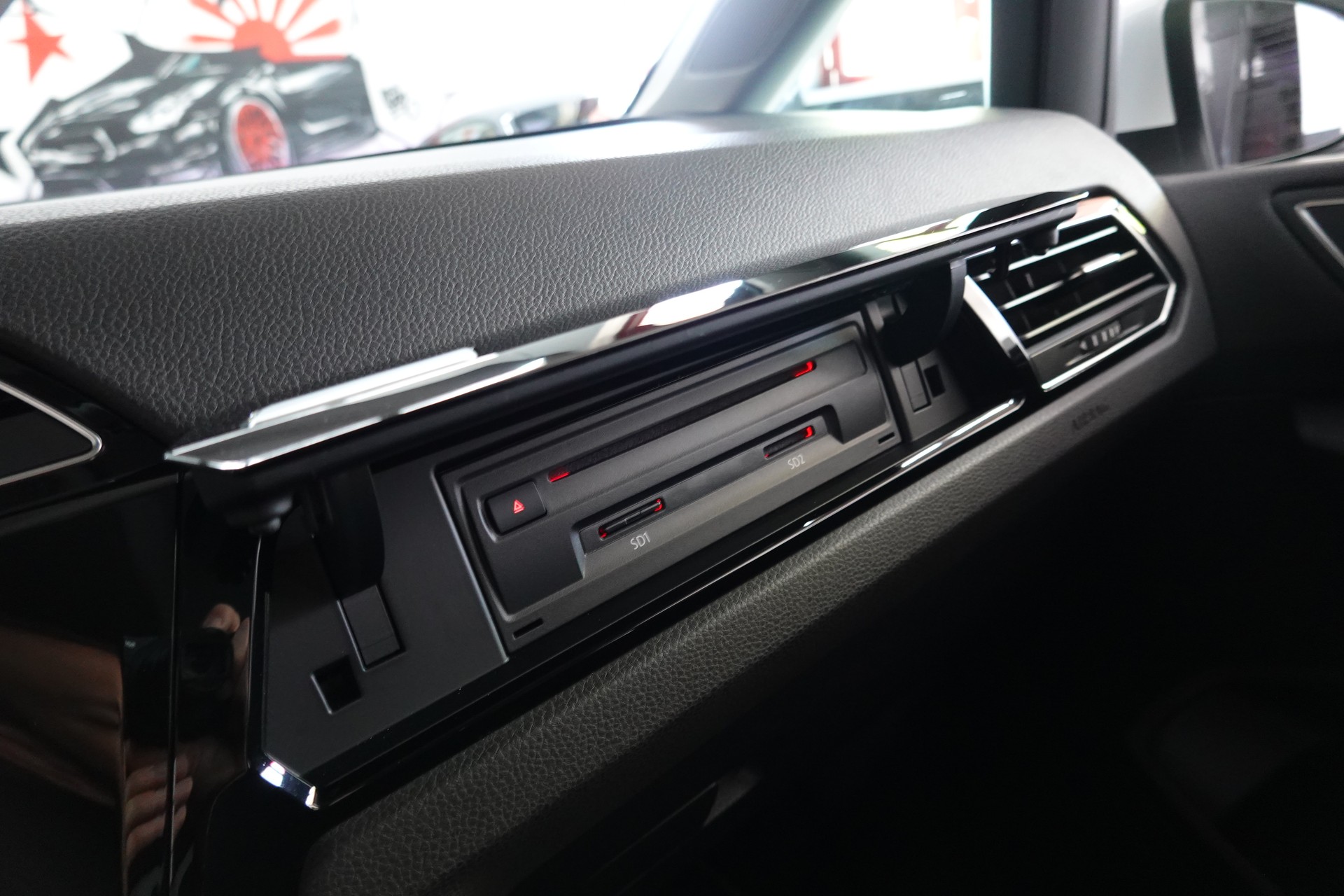 VW TOURAN 1.5 TSI EVO HIGHLINE DSG R-LINE 7-PLÄTZER-image-27