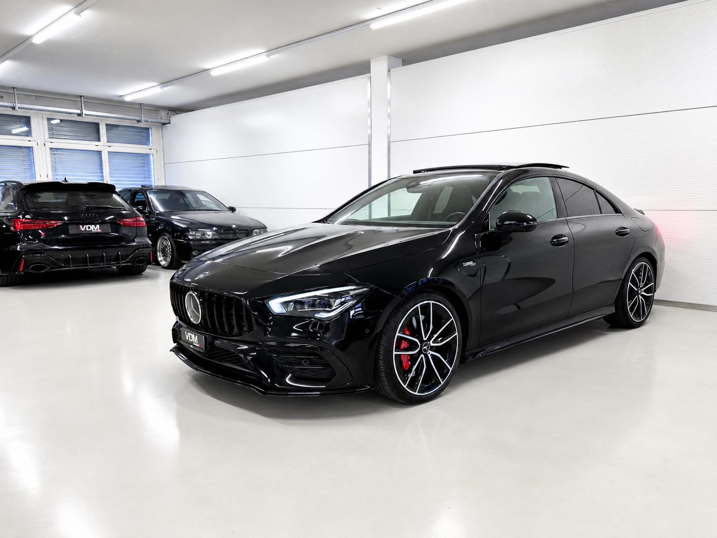 MERCEDES-BENZ CLA 35 AMG 4Matic *CH-Fahrzeug* *Top Ausstattung* *Leasing ohne Anzahlung ab 480.--showroom-element-2