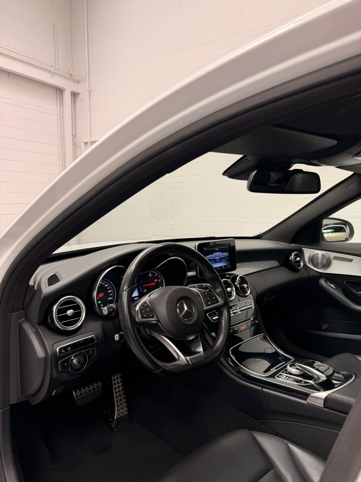 MERCEDES-BENZ C 250 AMG Line 4Matic 9G-Tronic (C63s AMG Bodykit) White Black Performance H&R Federn CH-Fahrzeug & Gratisservice-image-10
