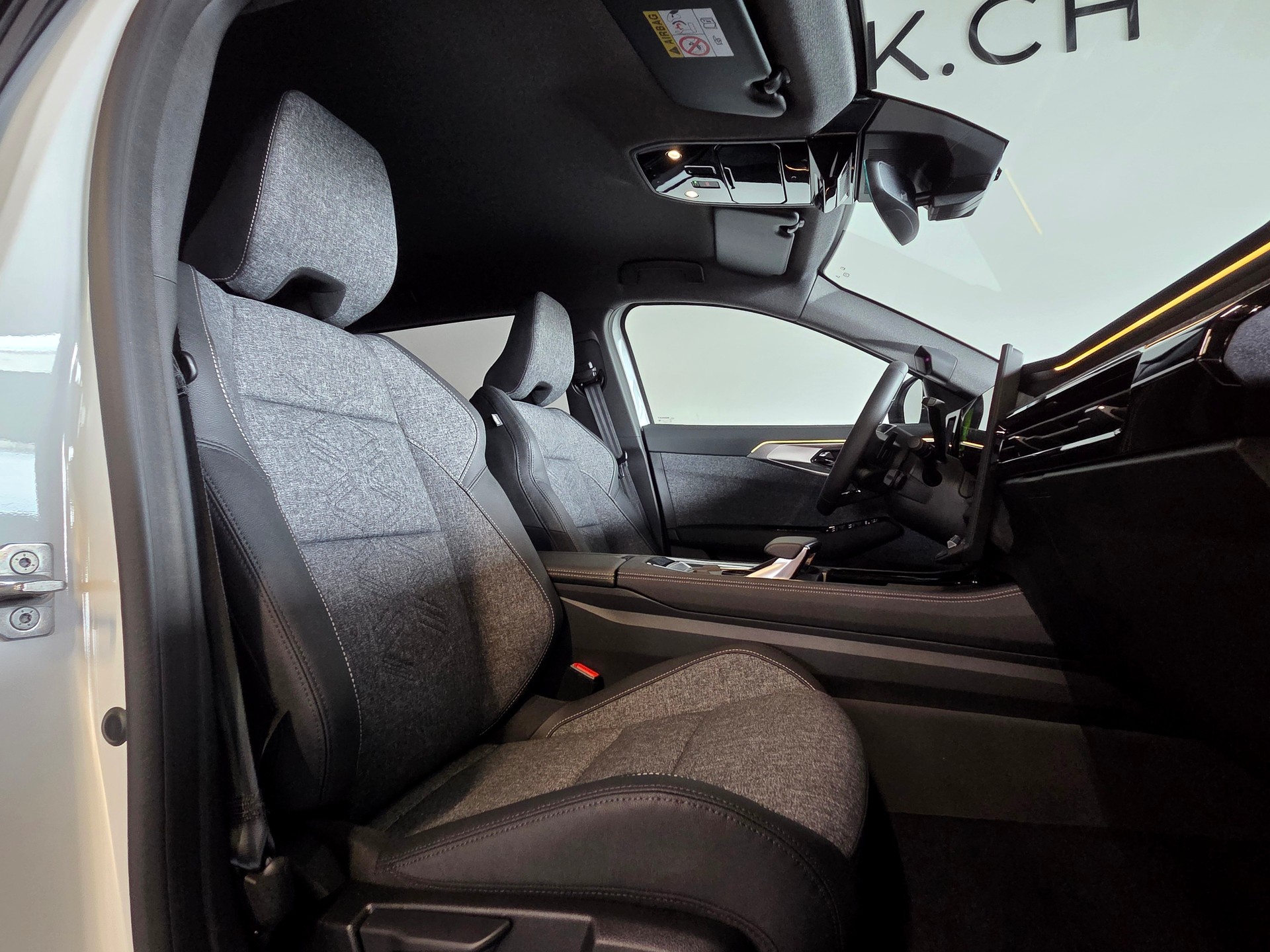 RENAULT Espace 1.2 E-Tech techno 7P-showroom-element-3