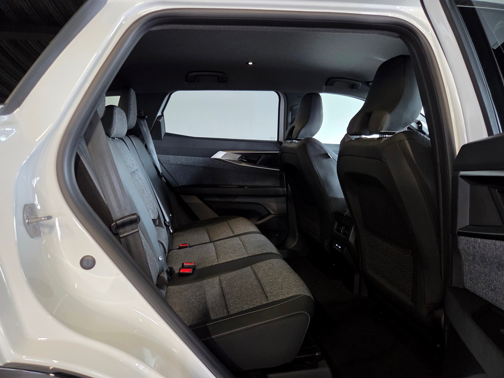 RENAULT Espace 1.2 E-Tech techno 7P-image-19
