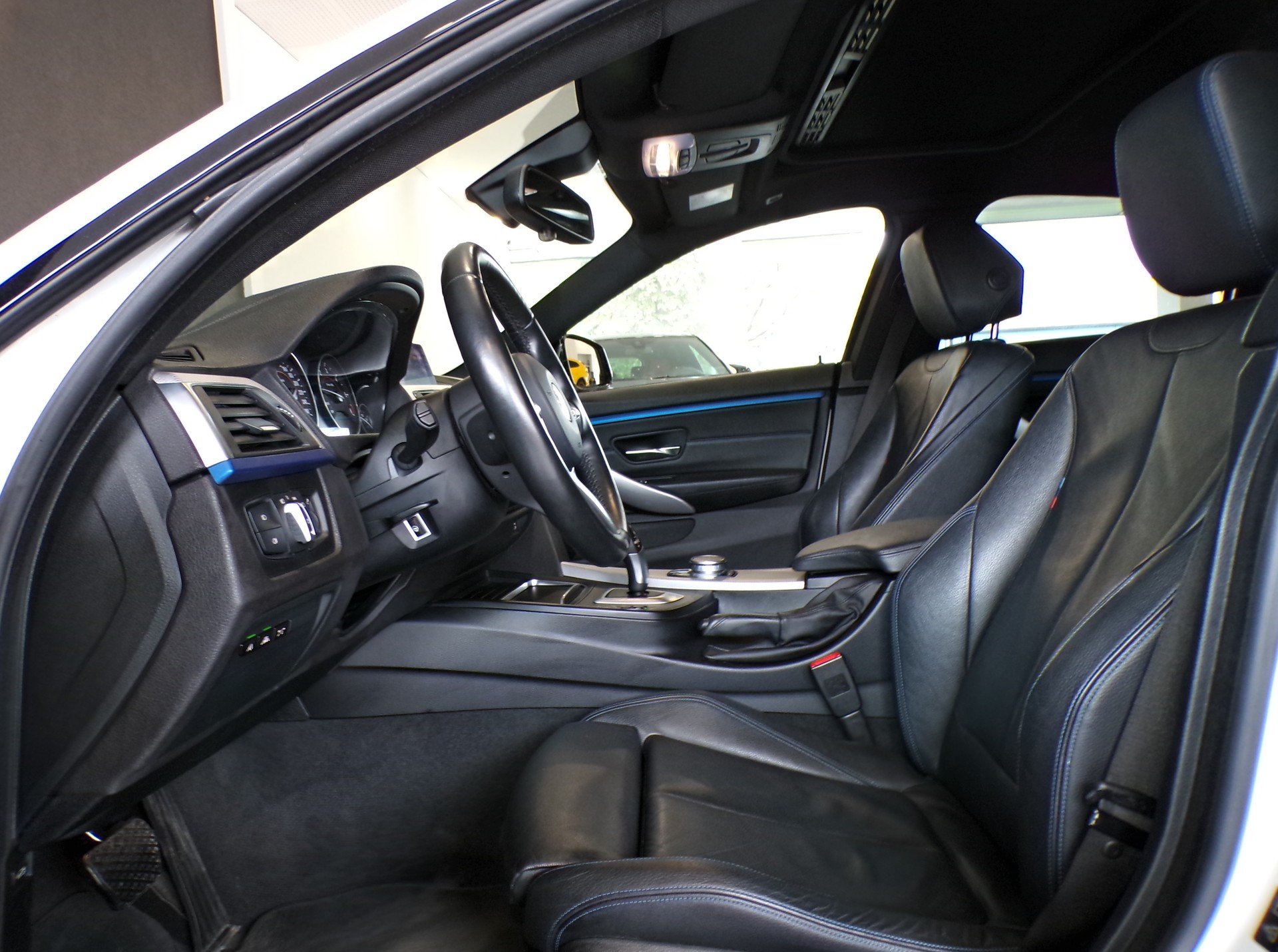 BMW 430d Gran Coupé xDrive M Sport Steptronic-image-16
