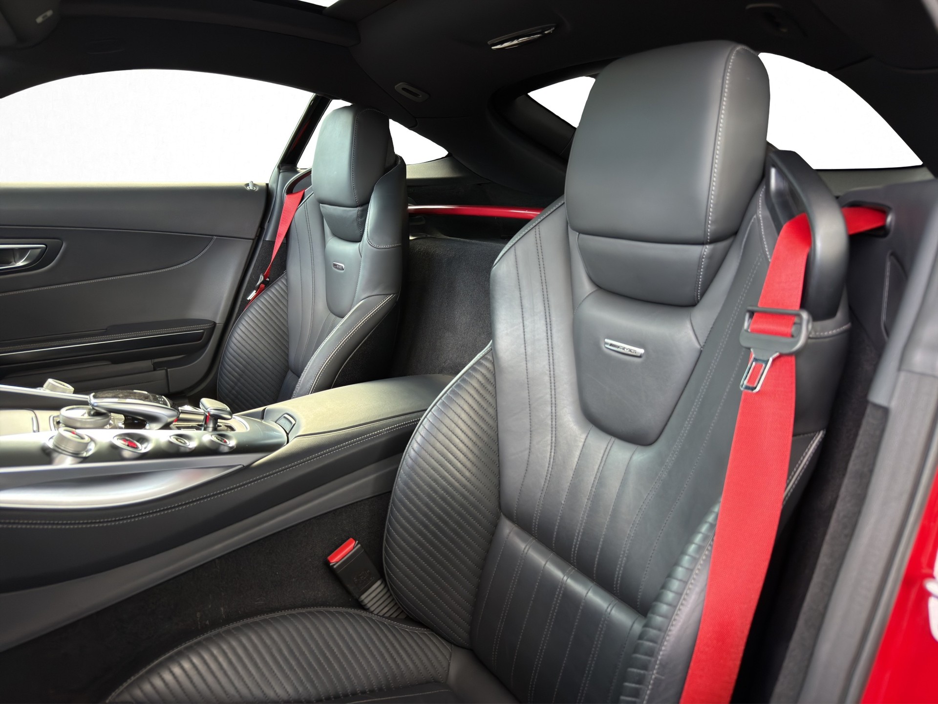 MERCEDES-BENZ AMG GT Speedshift DCT-image-16