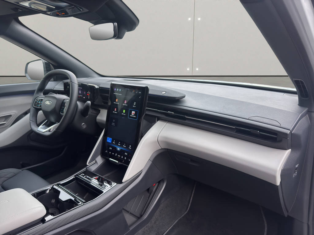 FORD Explorer Extended Range Premium AWD-image-8