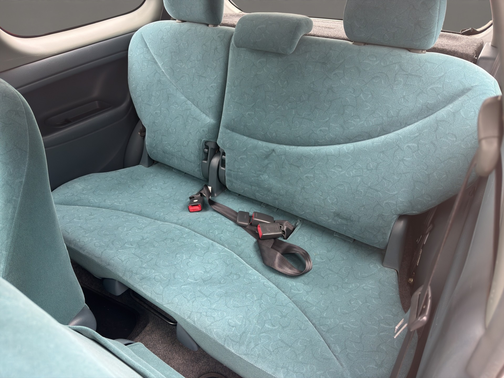 TOYOTA Yaris 1.3 Linea Luna-image-11