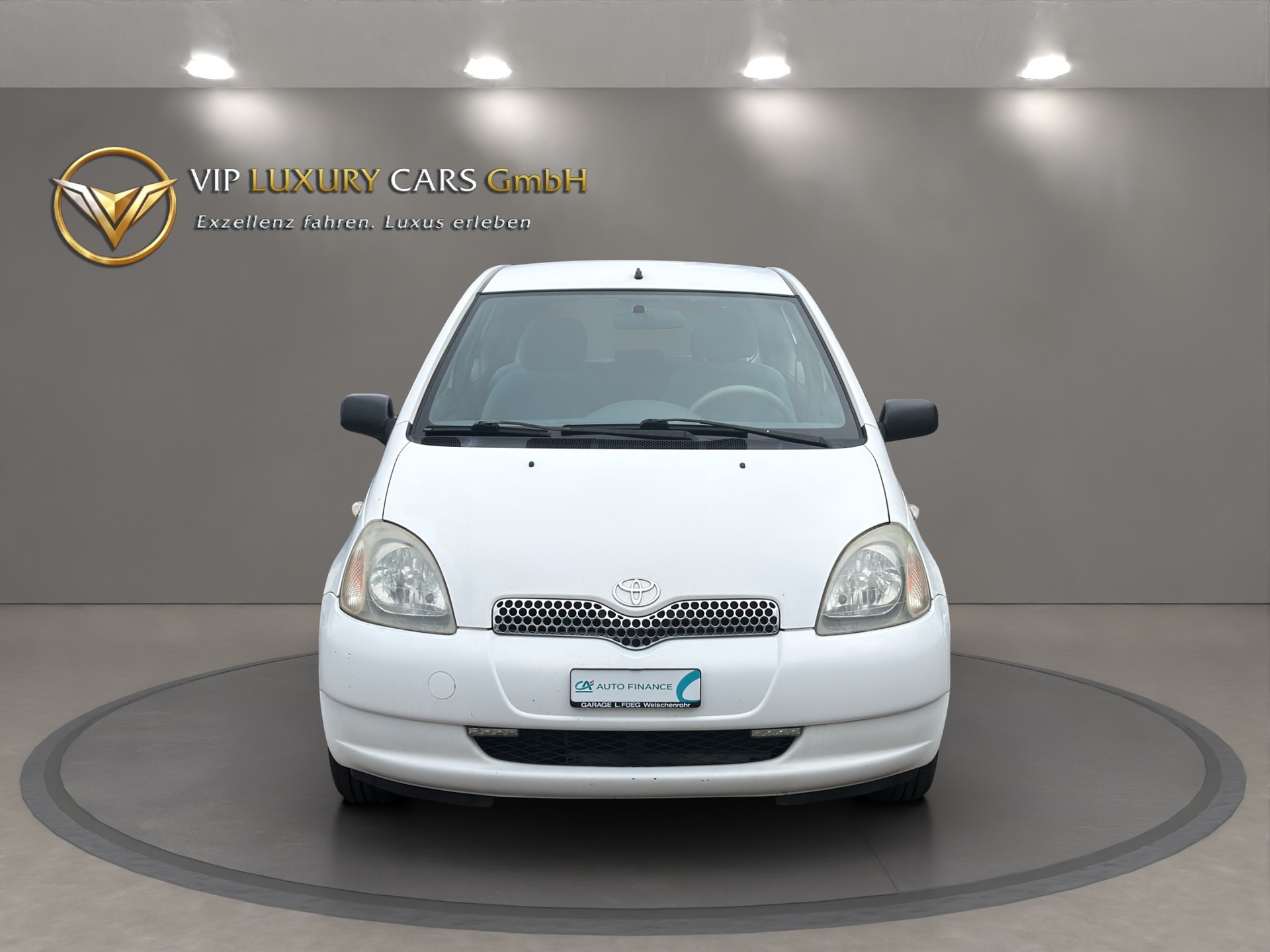 TOYOTA Yaris 1.3 Linea Luna-showroom-element-3