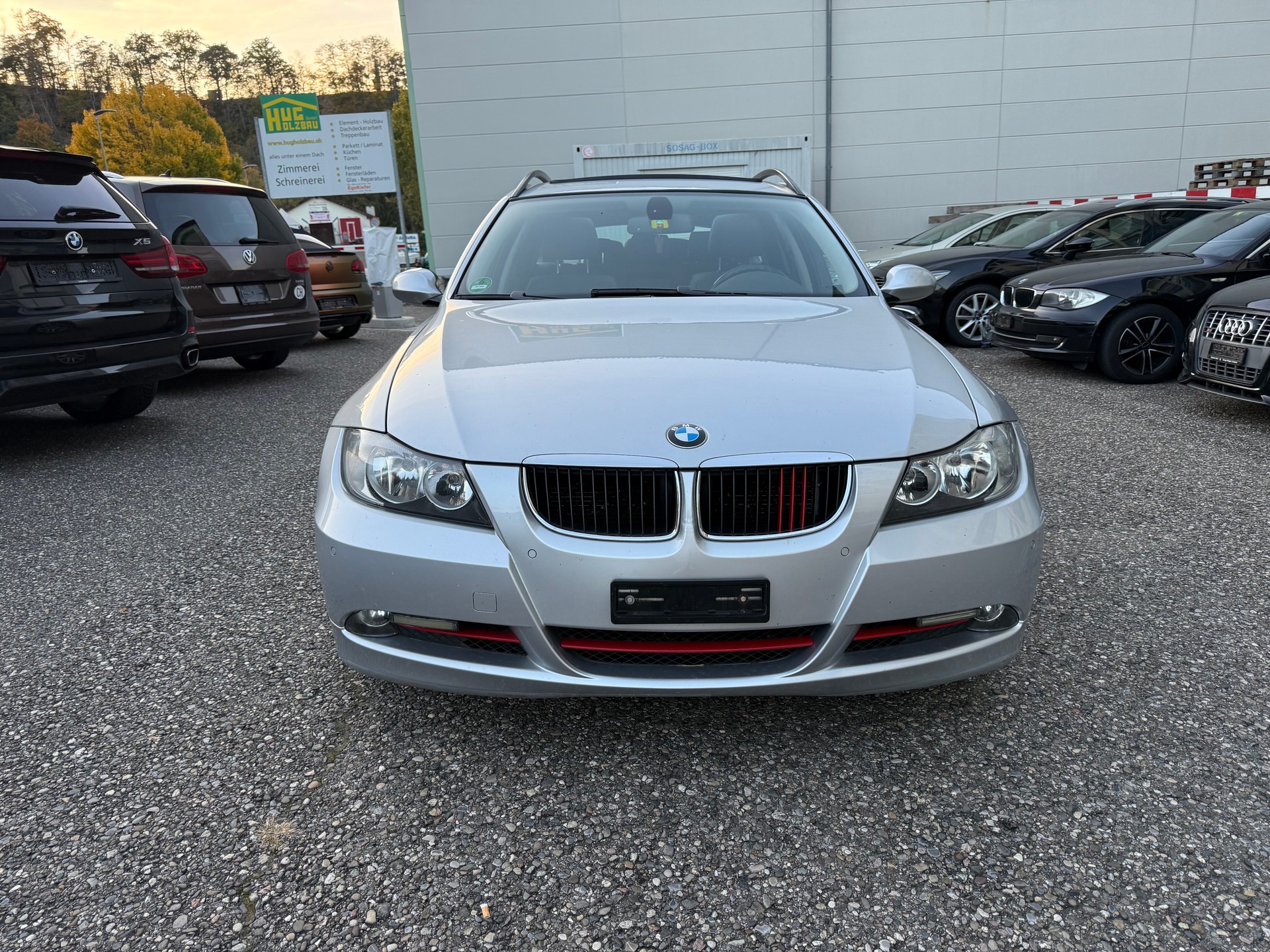 BMW 320i Touring Access Steptronic-image-1
