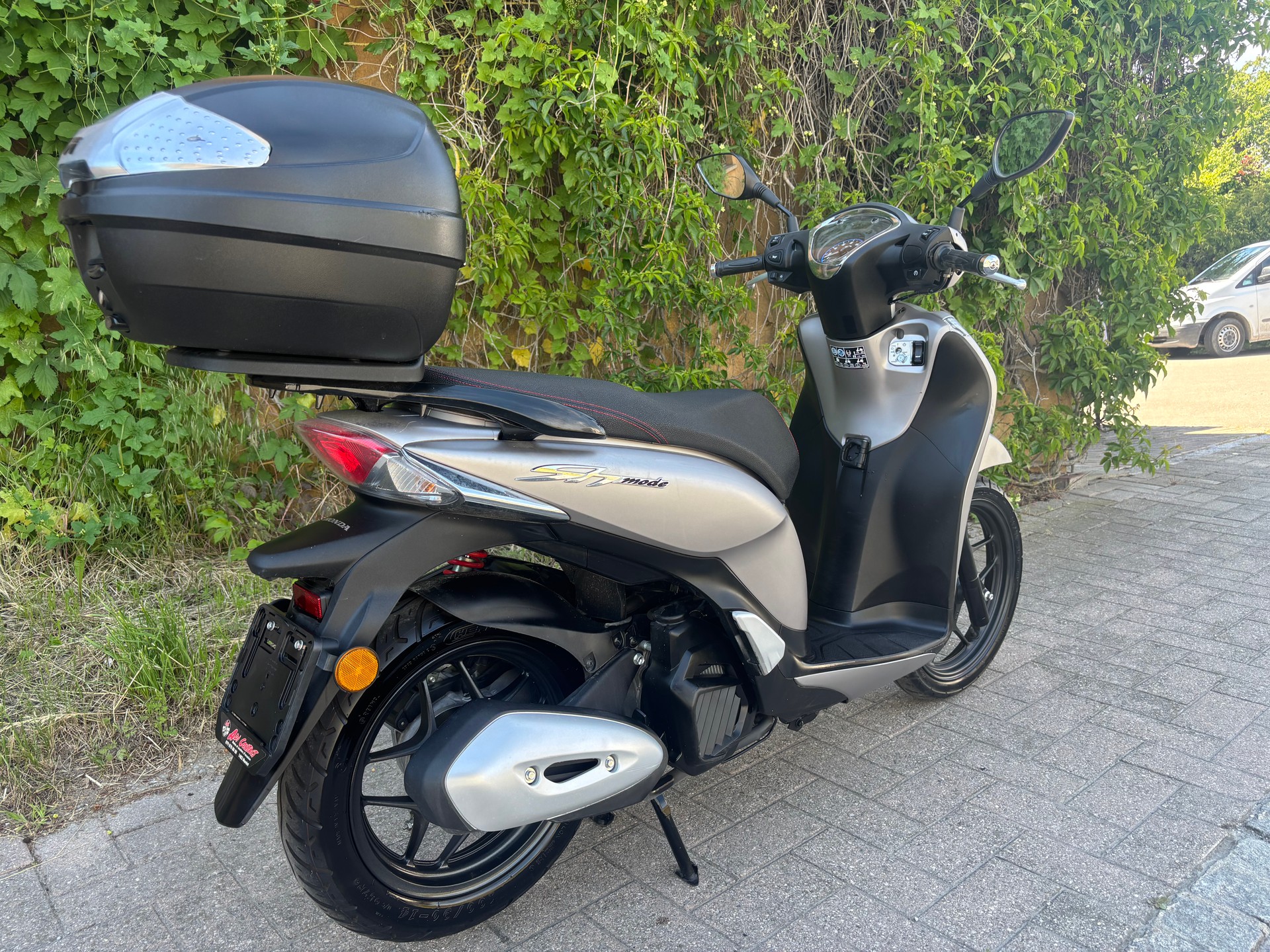 HONDA SH 125 i-image-10