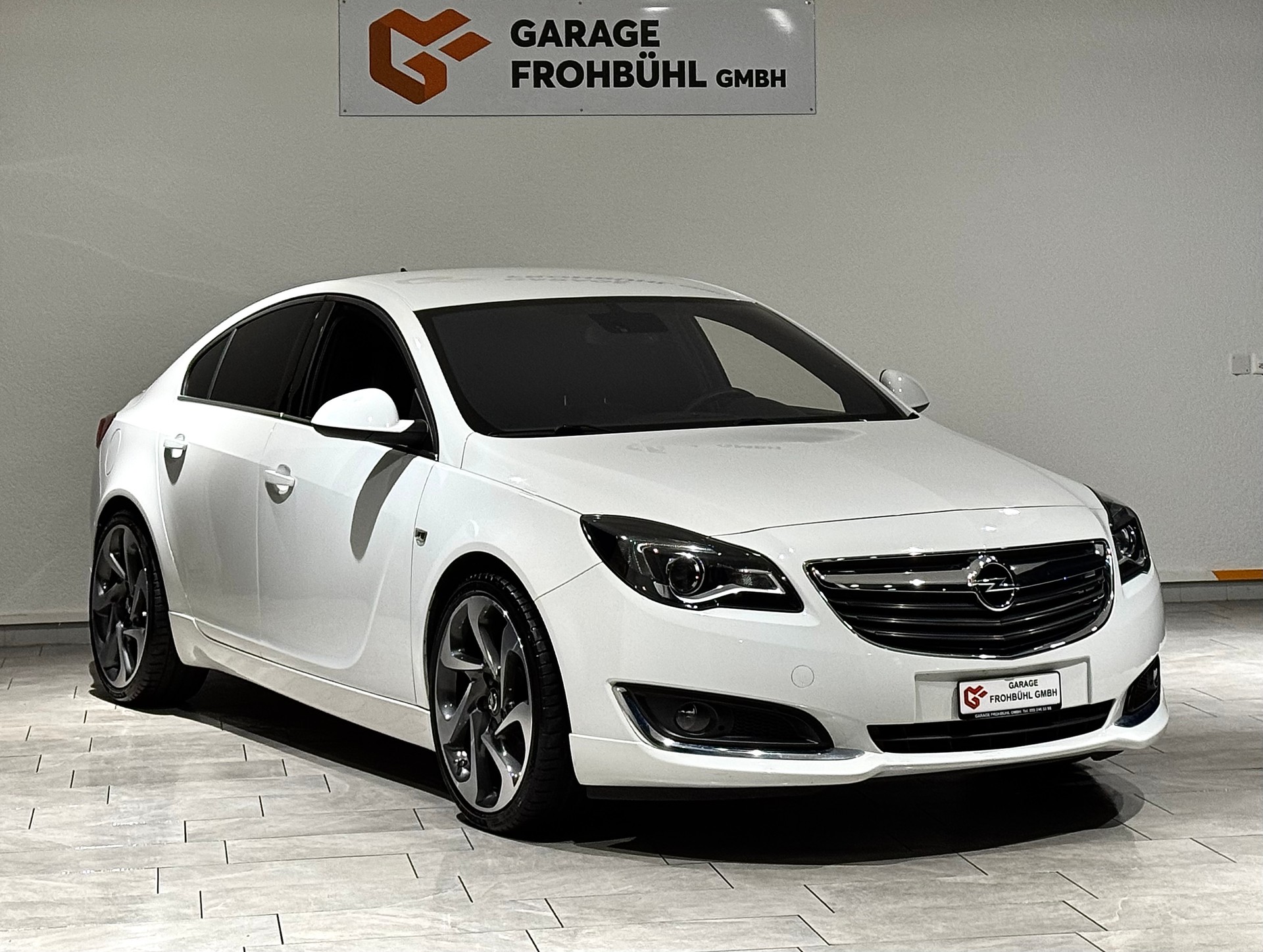 OPEL Insignia 2.0 Turbo Sport 4WD | CH |-showroom-element-2