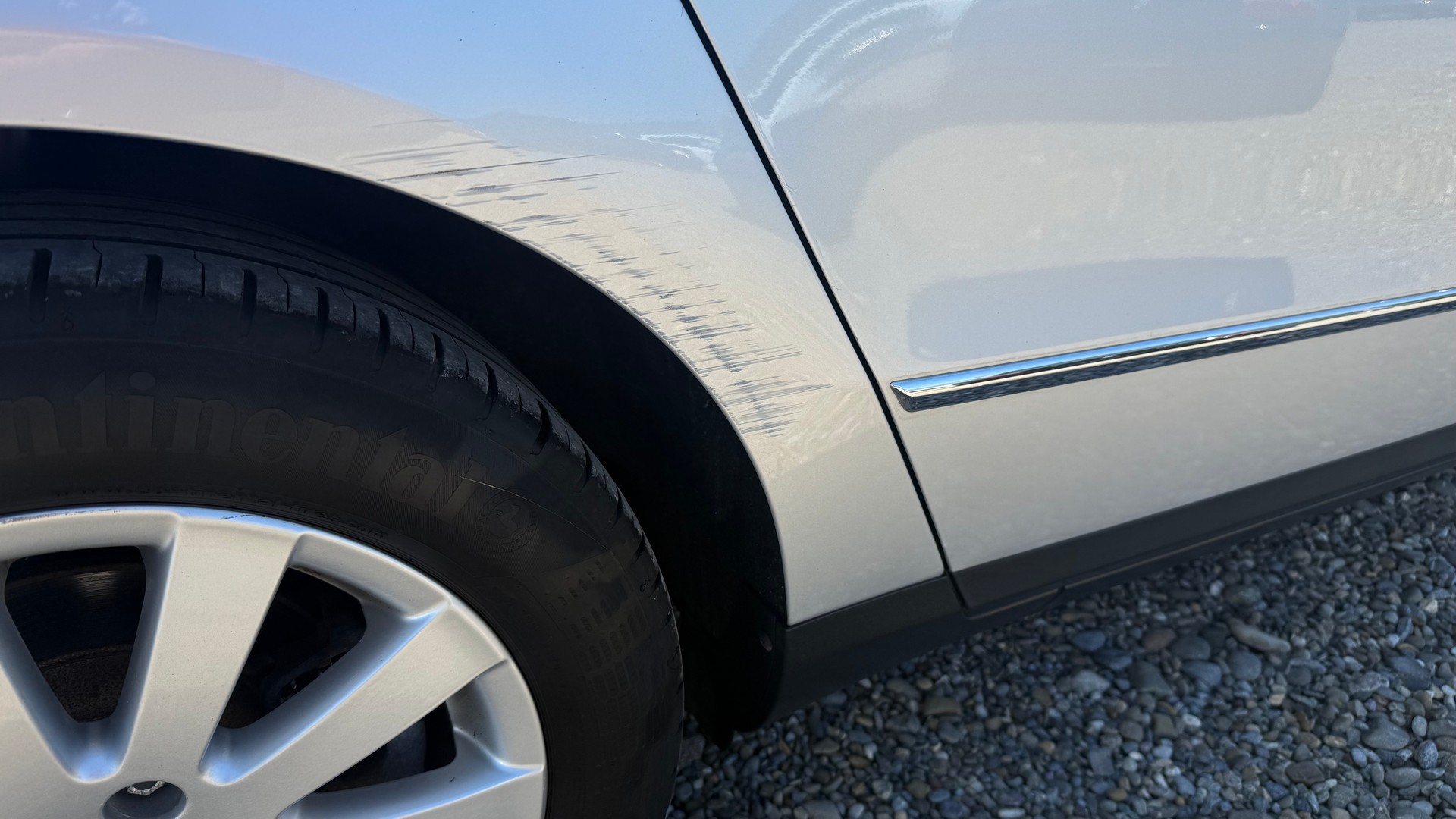 VW Passat Variant 1.8 TSI Value-image-9