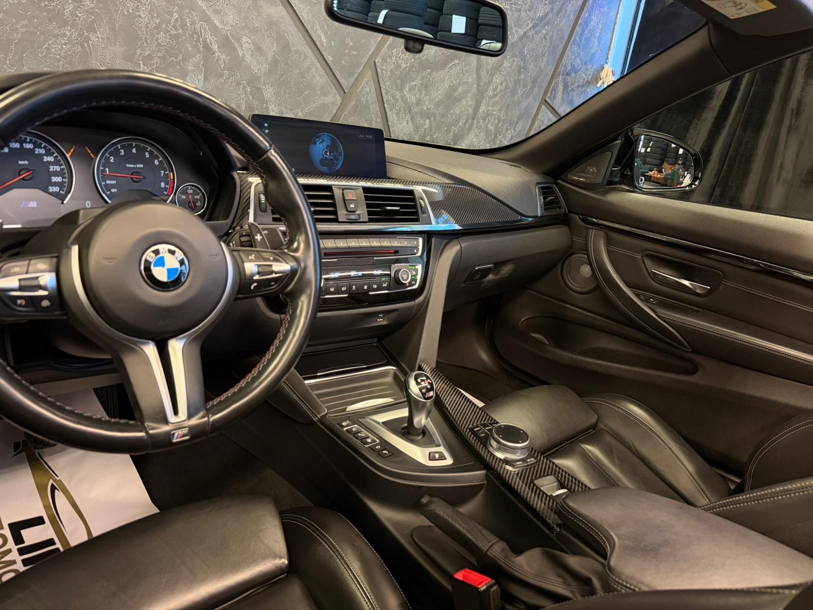 BMW M4 Cabriolet Drivelogic M Competition-image-9