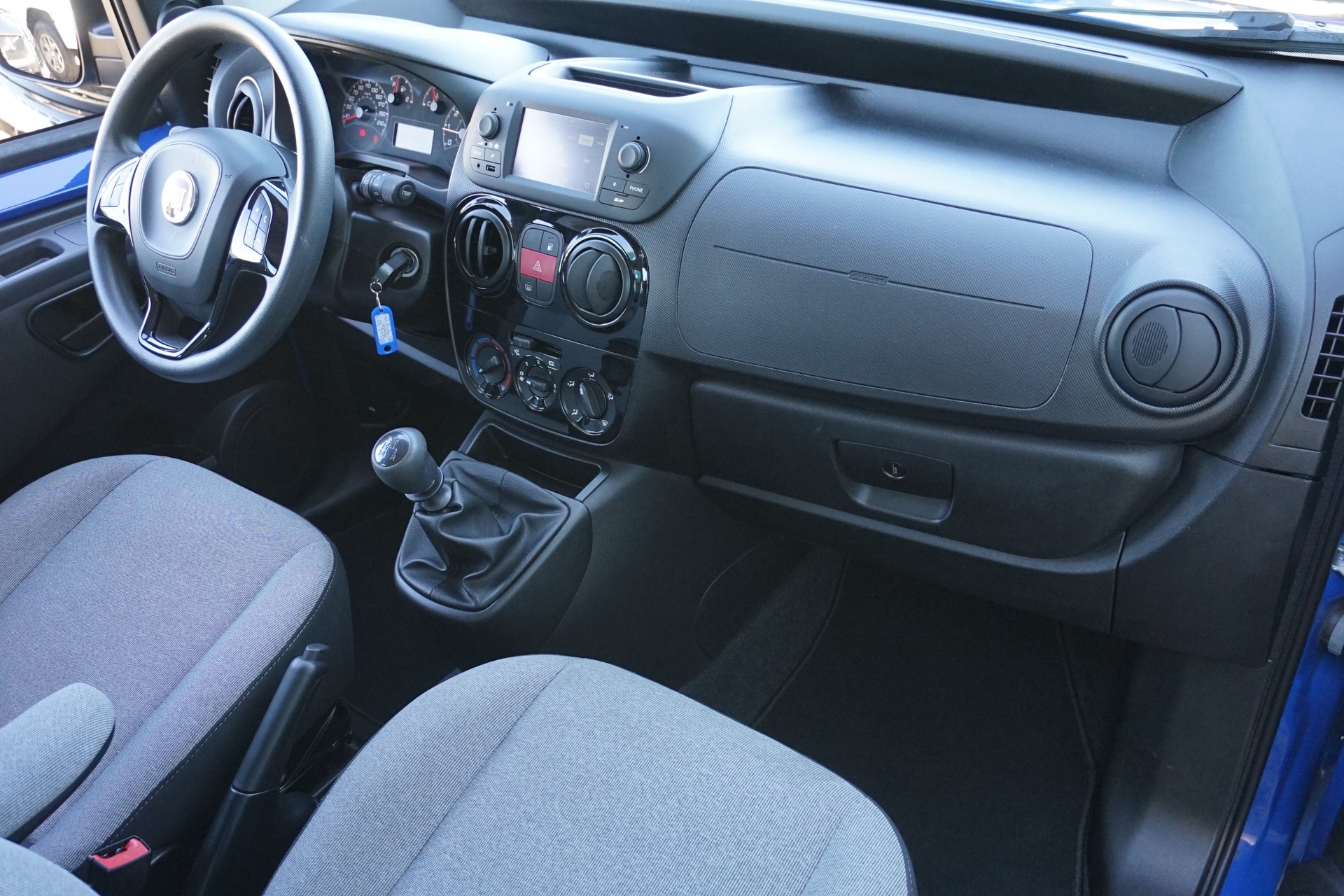 FIAT Qubo 1.4 Natural Power Lounge-image-16