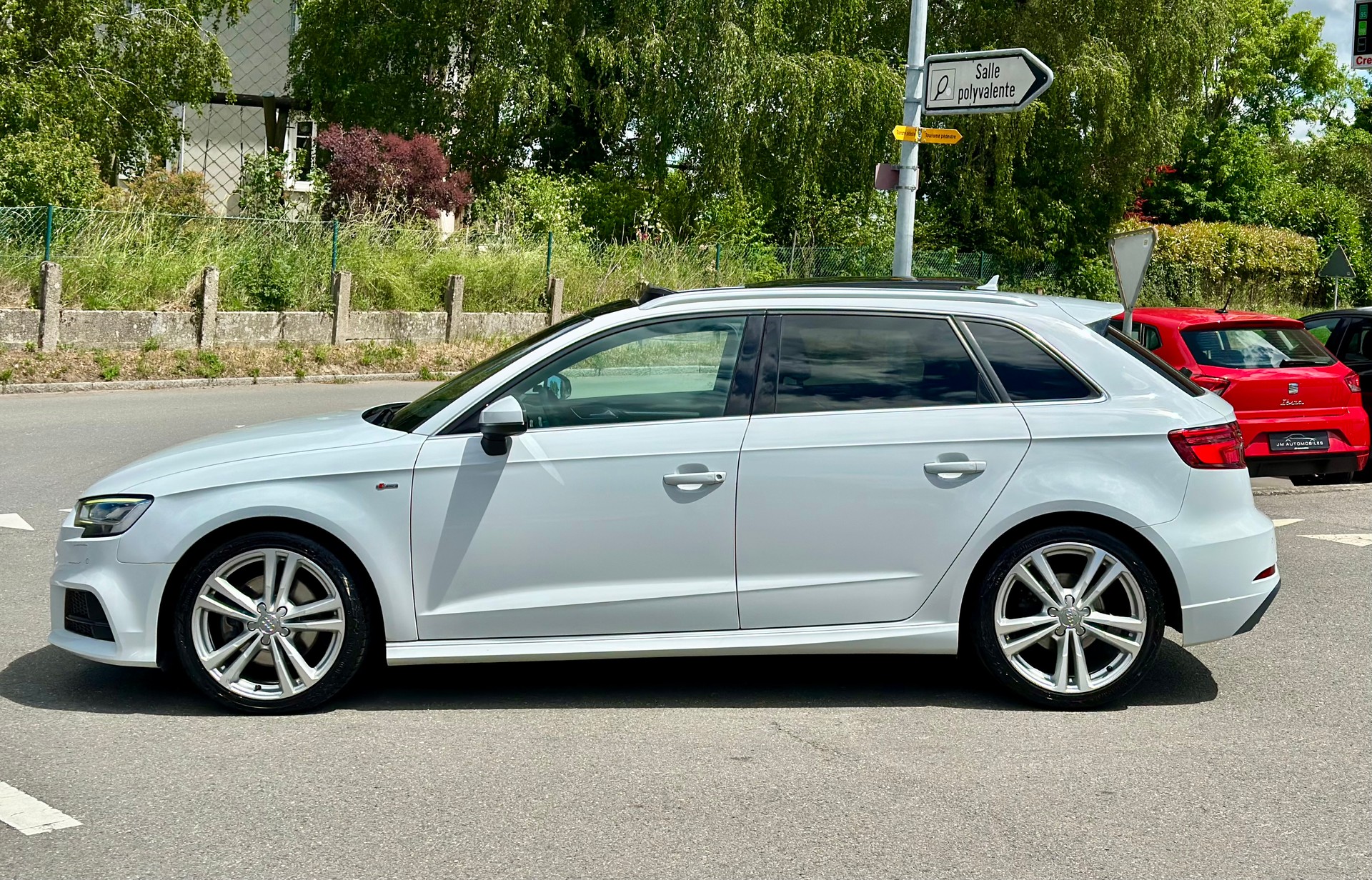 AUDI A3 Sportback 2.0 TFSI quattro S-tronic S-line-image-5