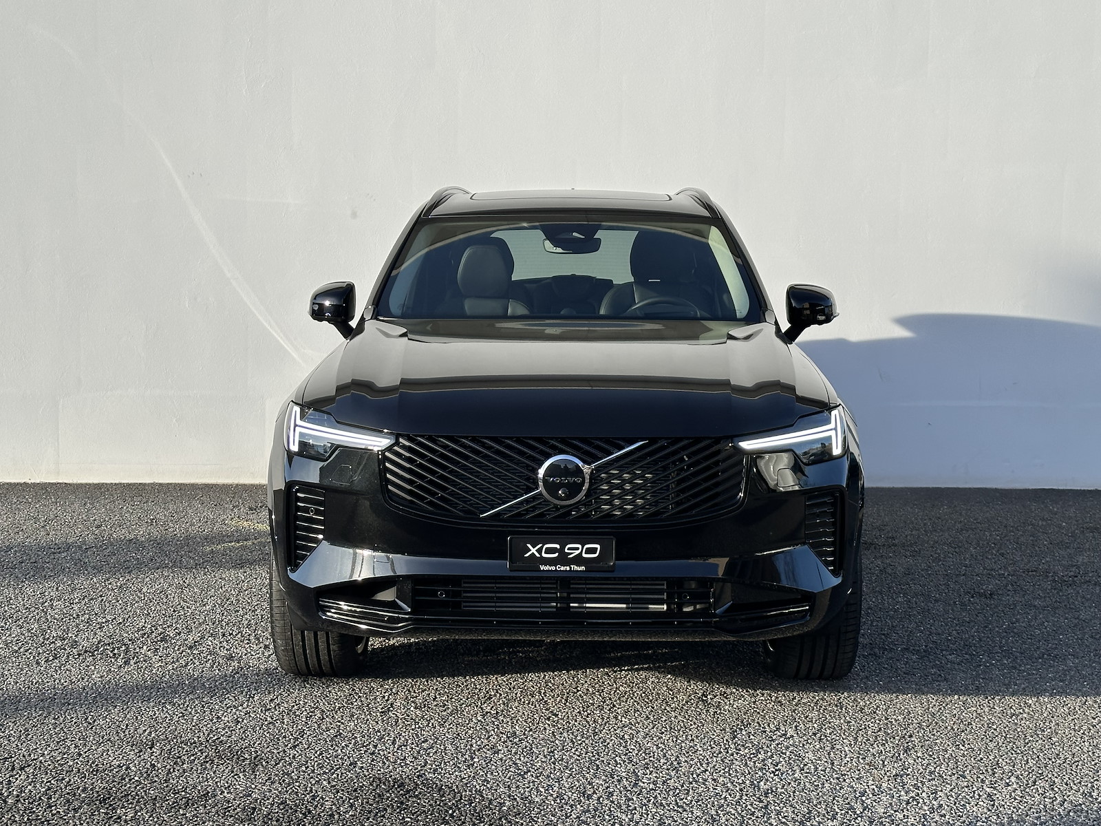 VOLVO XC90 2.0 T8 TE Ultra Dark eAWD-showroom-element-3