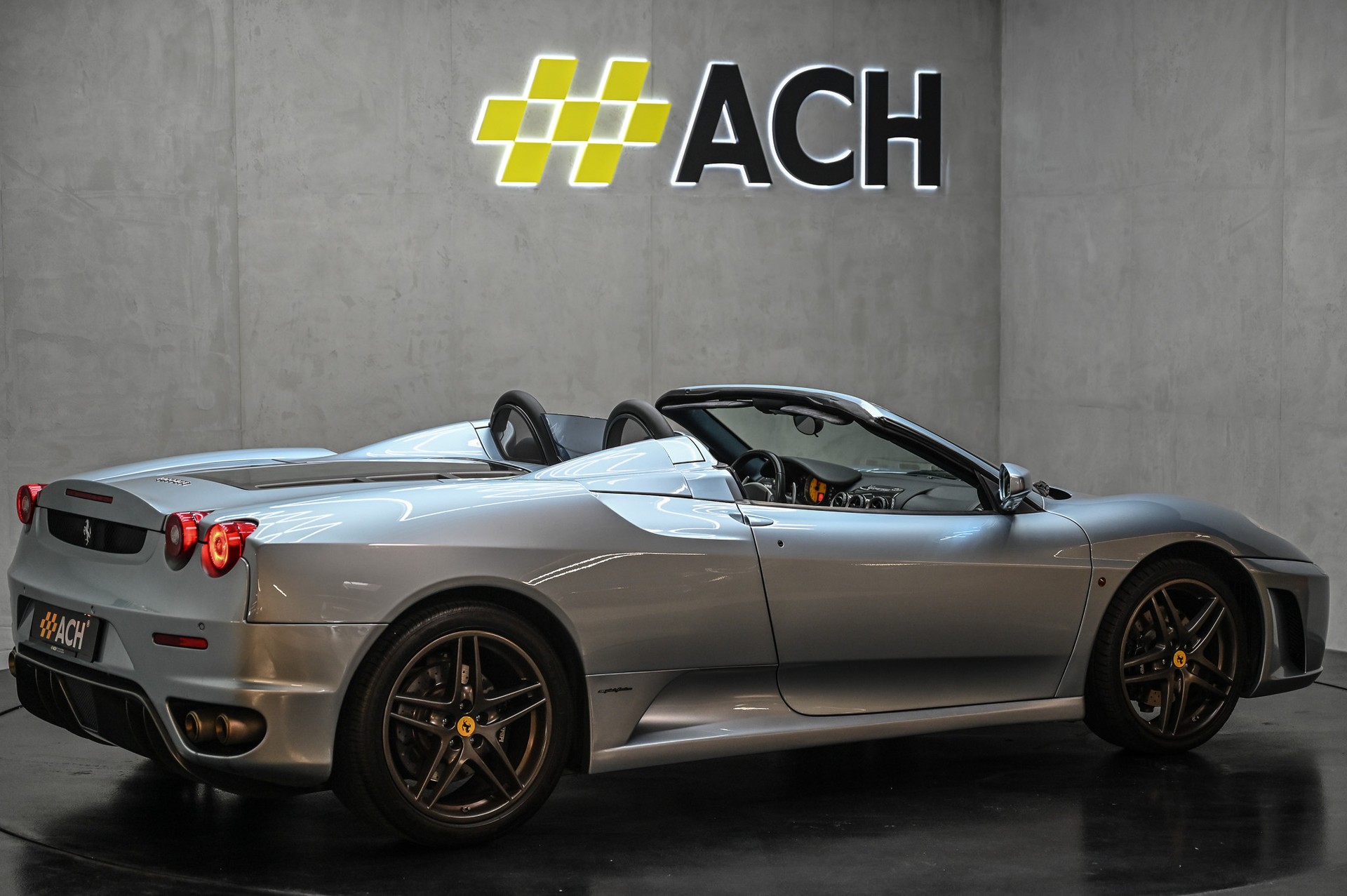 FERRARI F 430 Spider-image-12