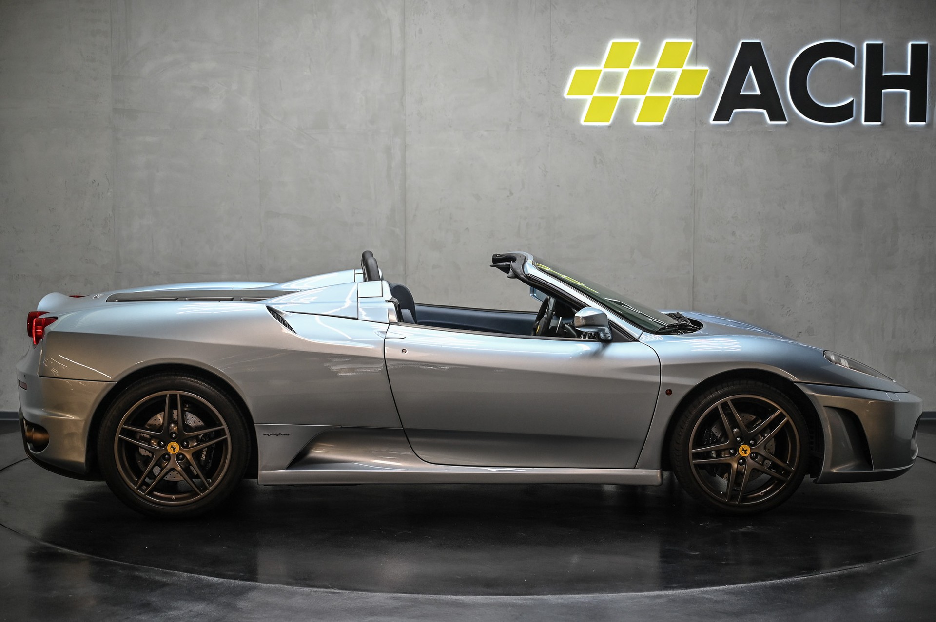 FERRARI F 430 Spider-image-13
