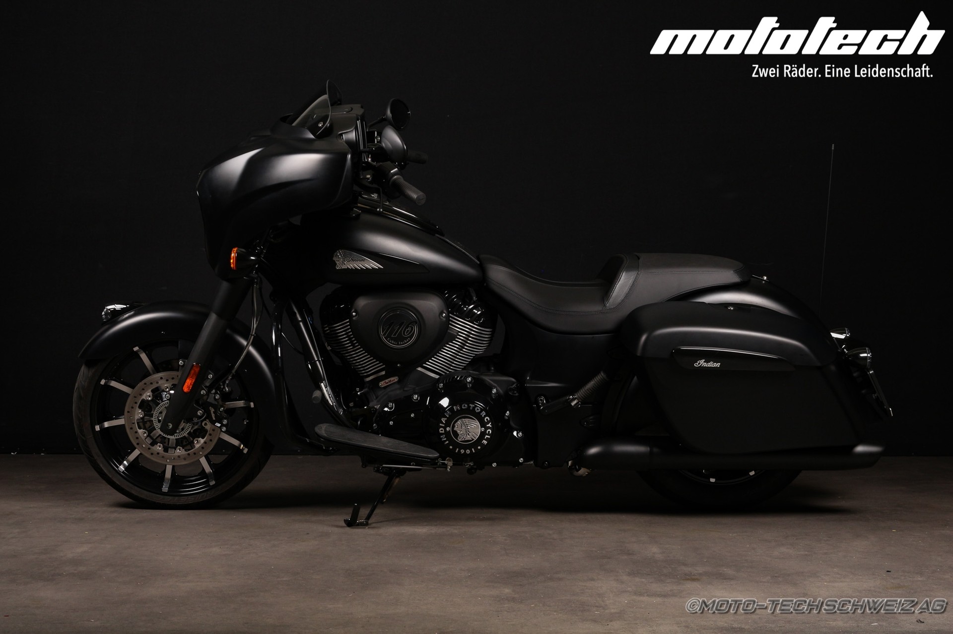 INDIAN Chieftain Dark Horse-image-4
