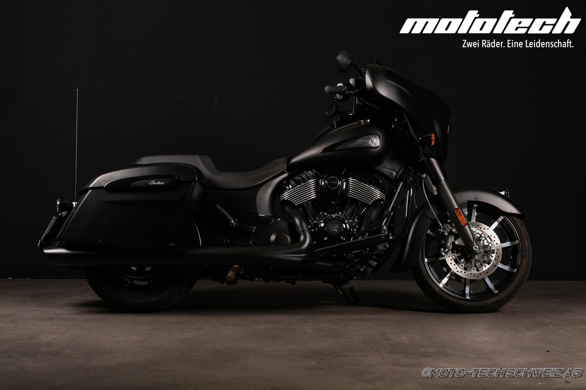 INDIAN Chieftain Dark Horse-image-1