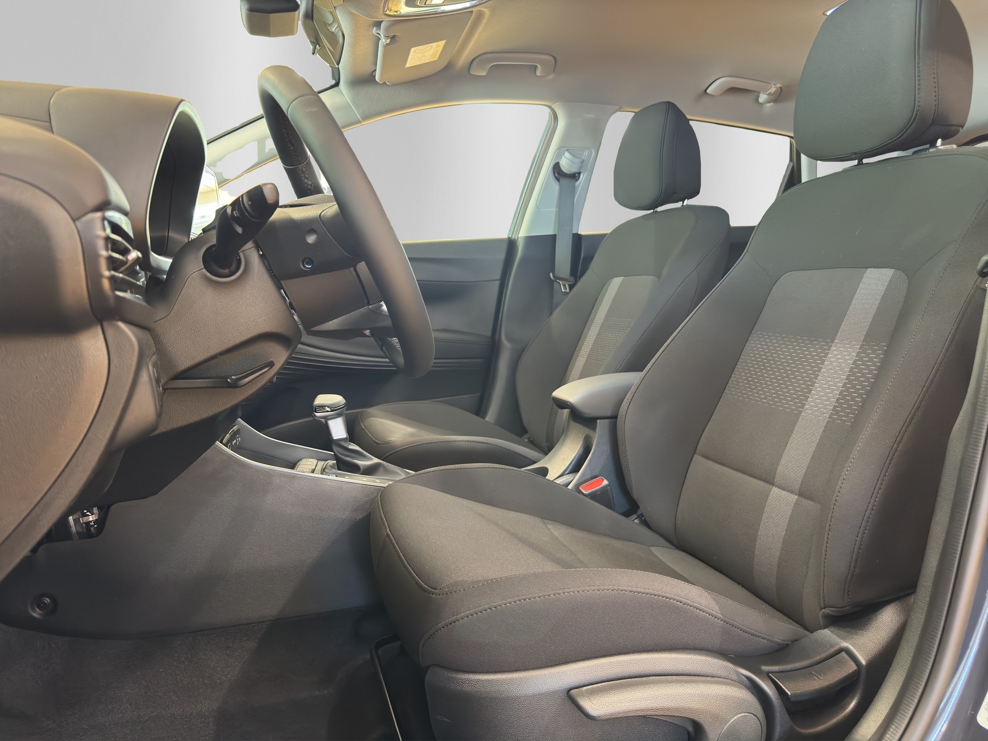 HYUNDAI i20 1.0 T-GDi Amplia DCT-image-11