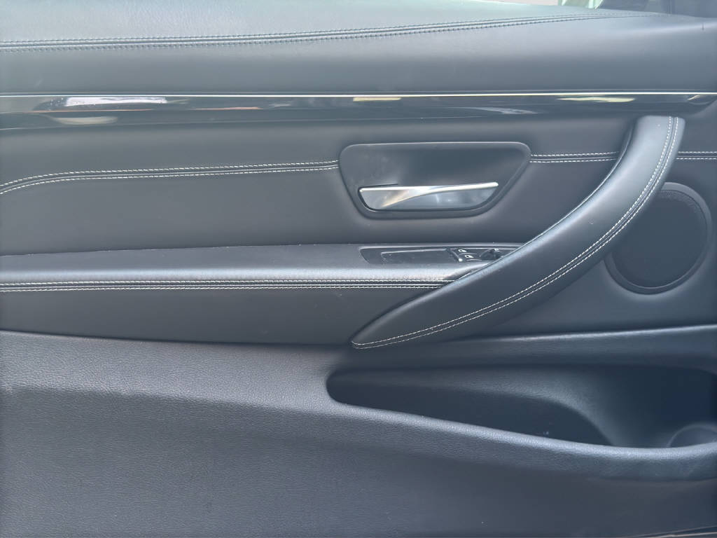 BMW M4 Competition Coupé-image-7