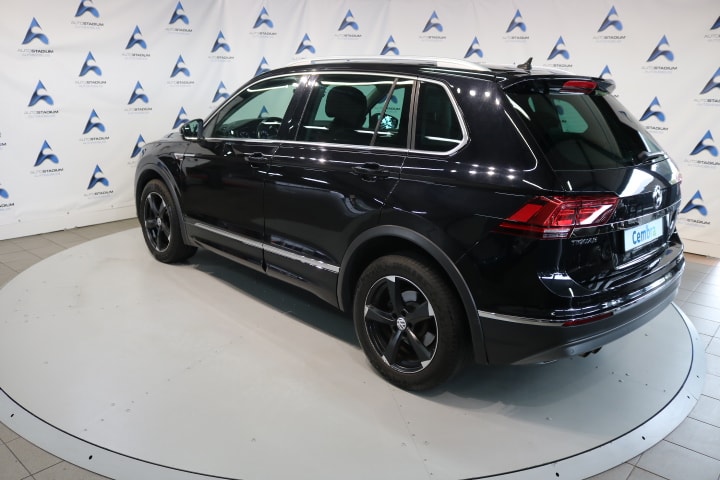 VW Tiguan 2.0 TDI SCR Highline4Motion DSG-image-15