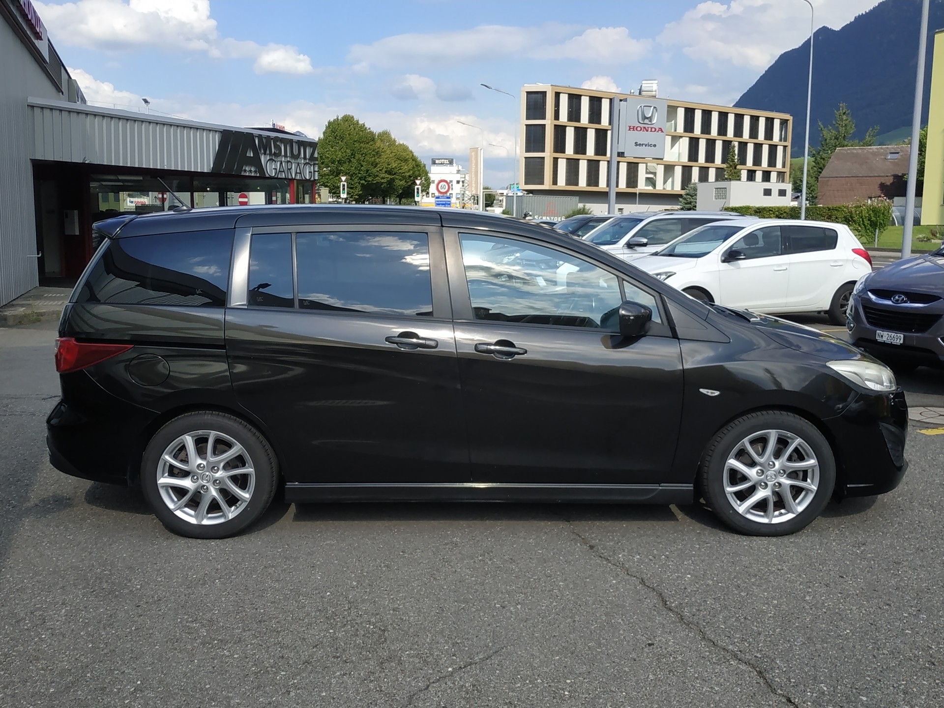 MAZDA 5 2.0 16V Sport Automat 7 Plätzer-image-4