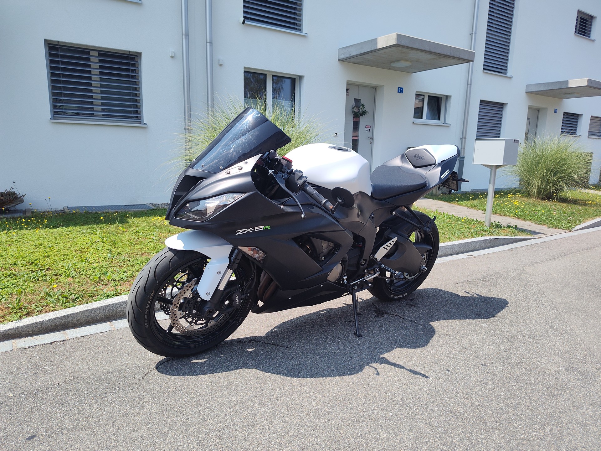 KAWASAKI Ninja ZX-6R (636)-image-0